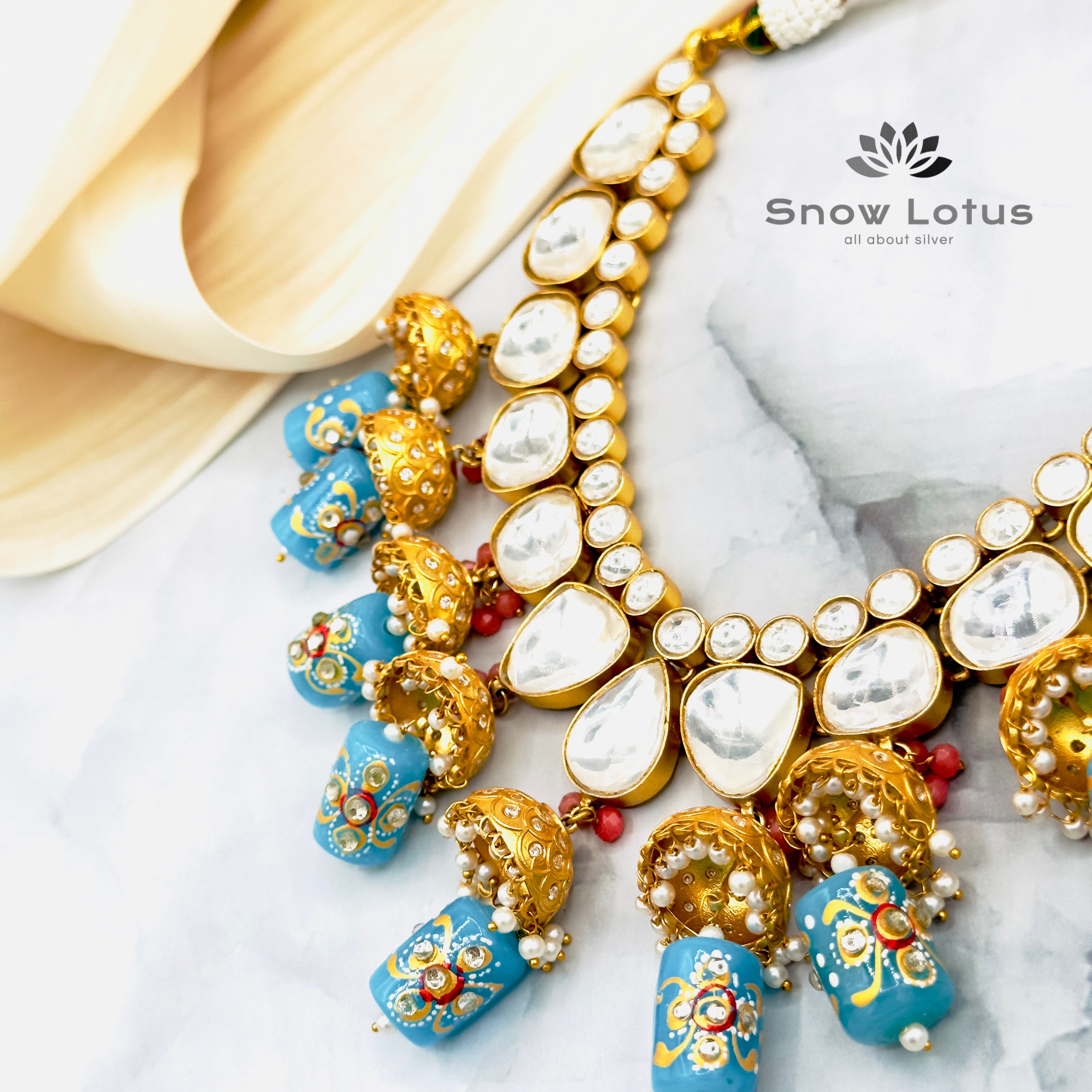 Enormous Kundan Neckpiece With Earrings