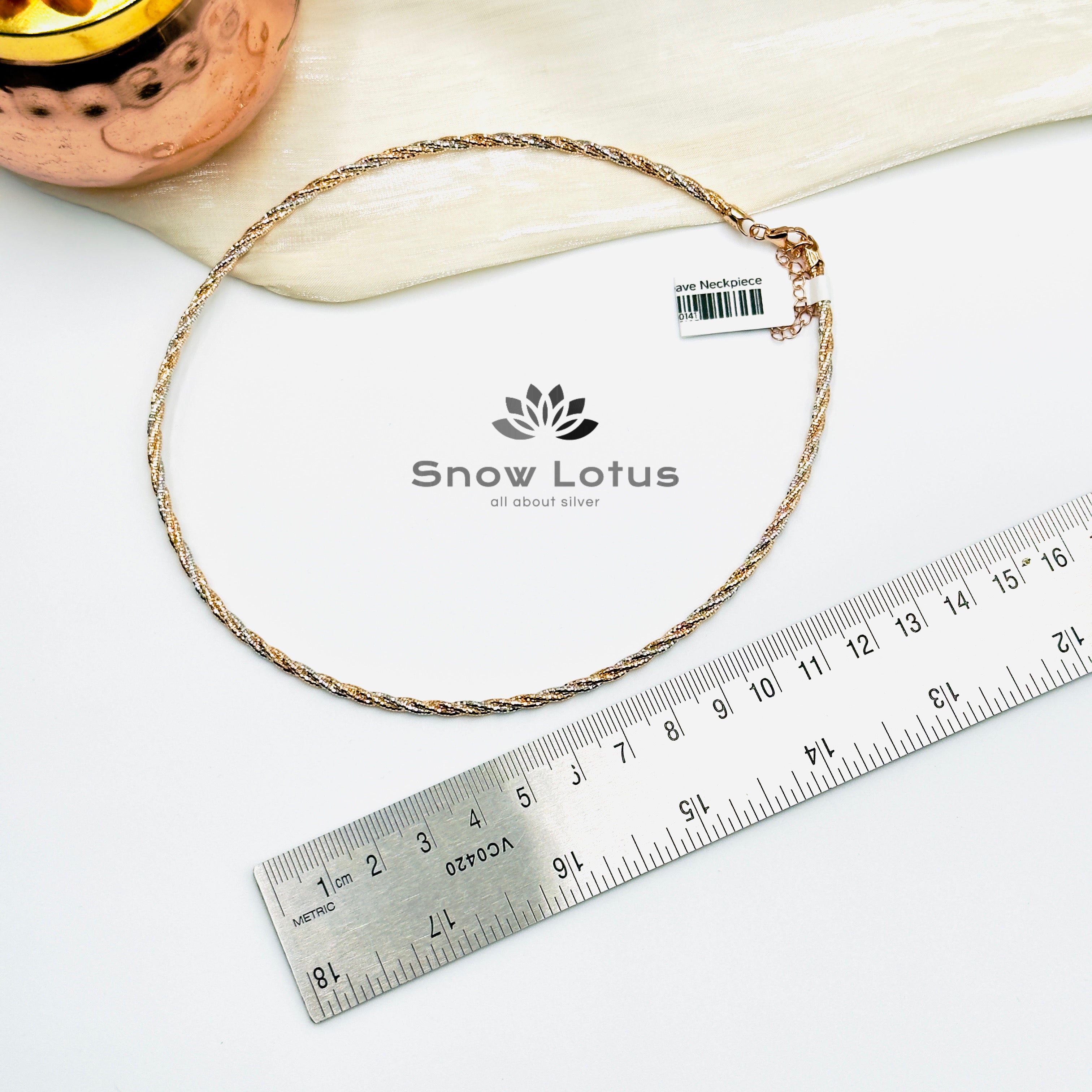 Enchanted Weave Neckpiece