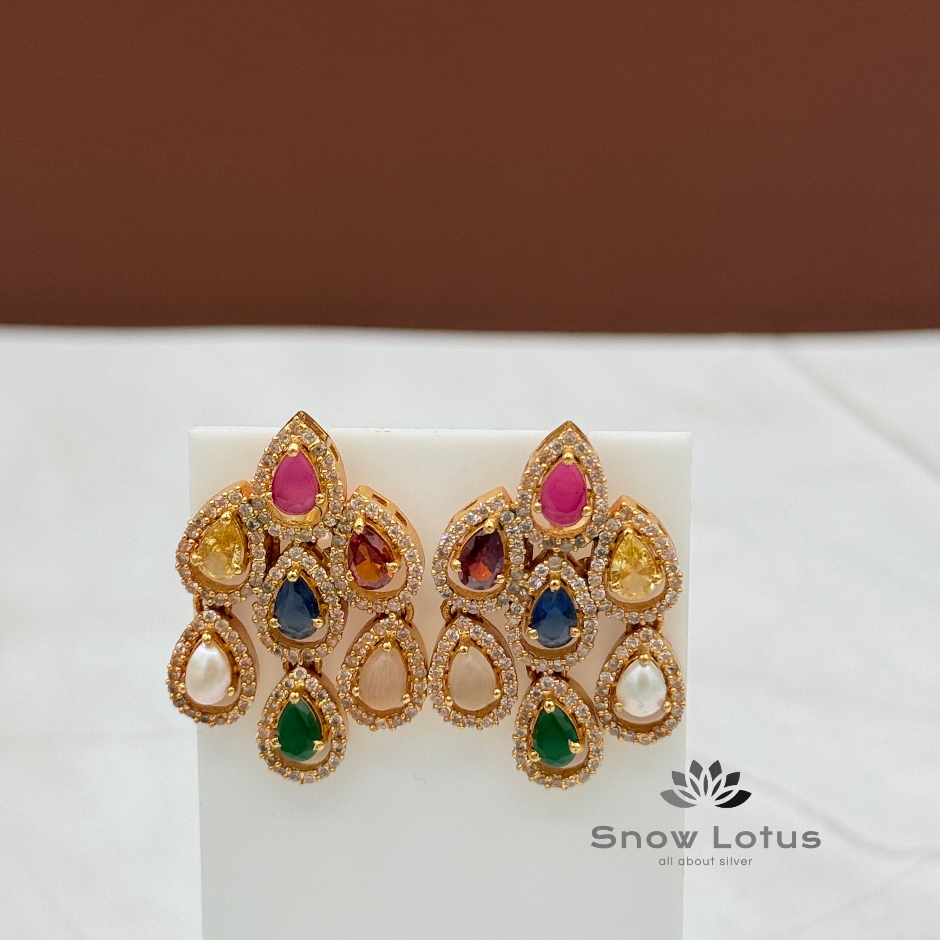 Highfalutin navrathna neckpiece with earrings