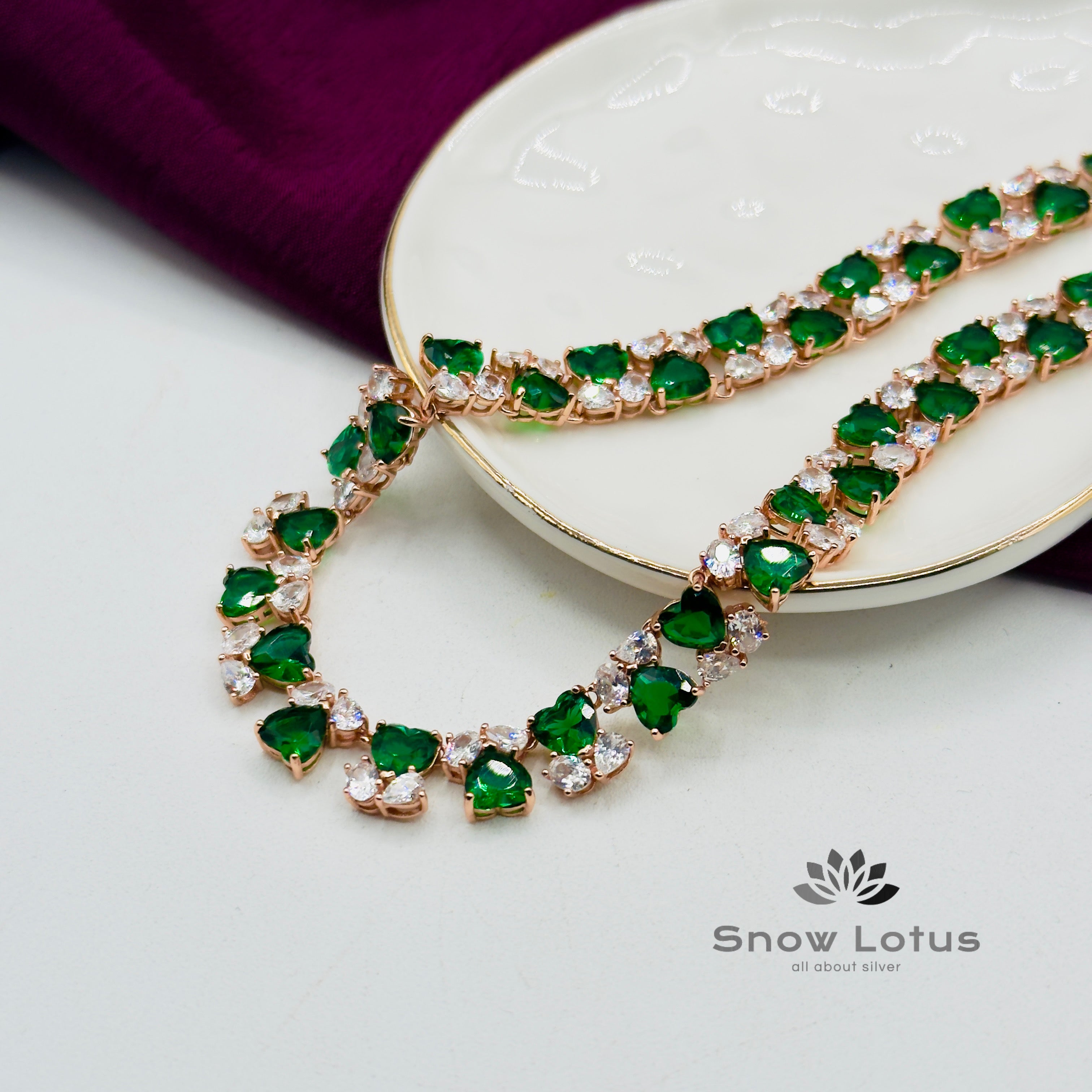 Green Heart Neckpiece With Earrings