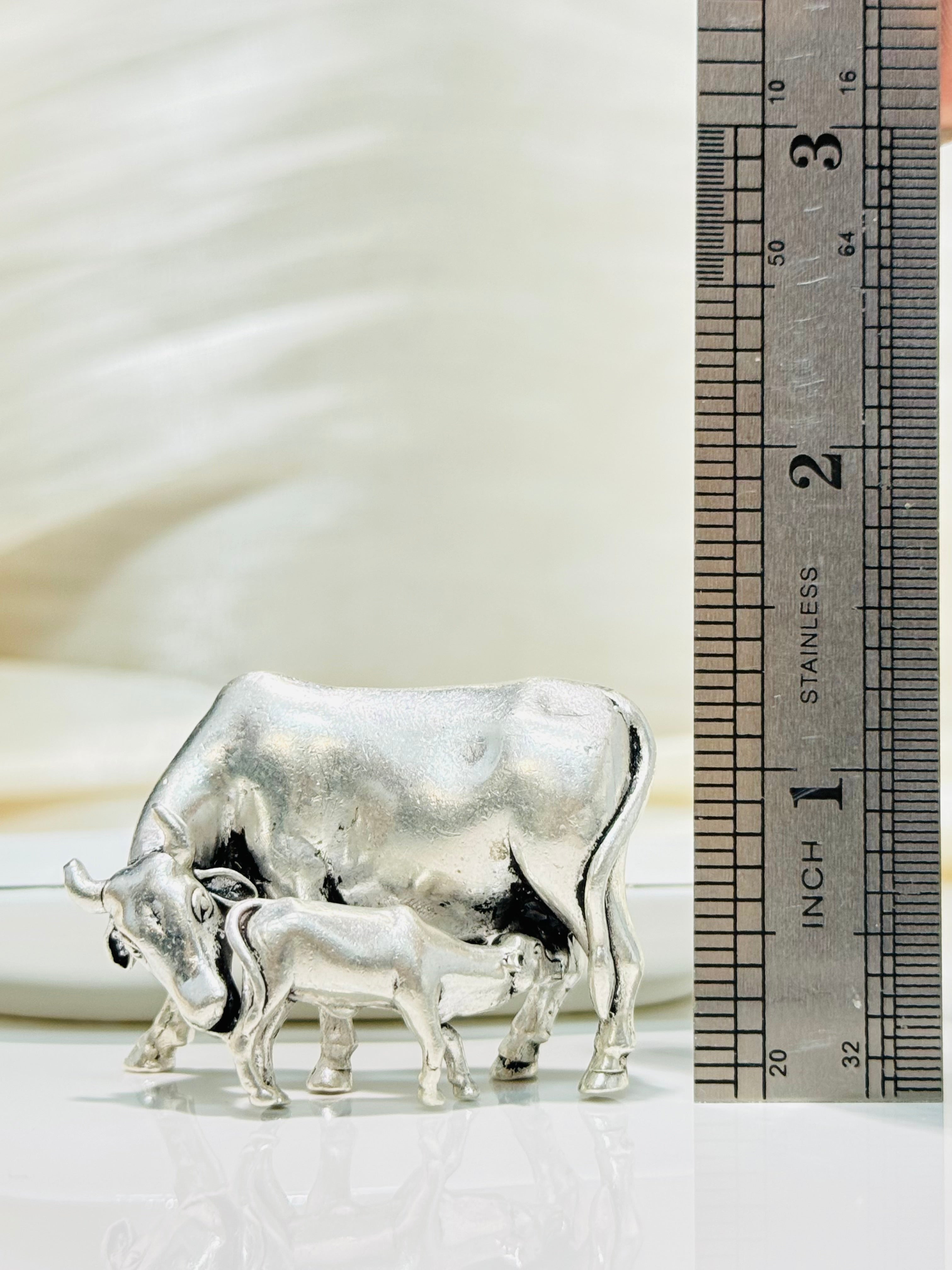 Plain Cow & Calf Antique Solid