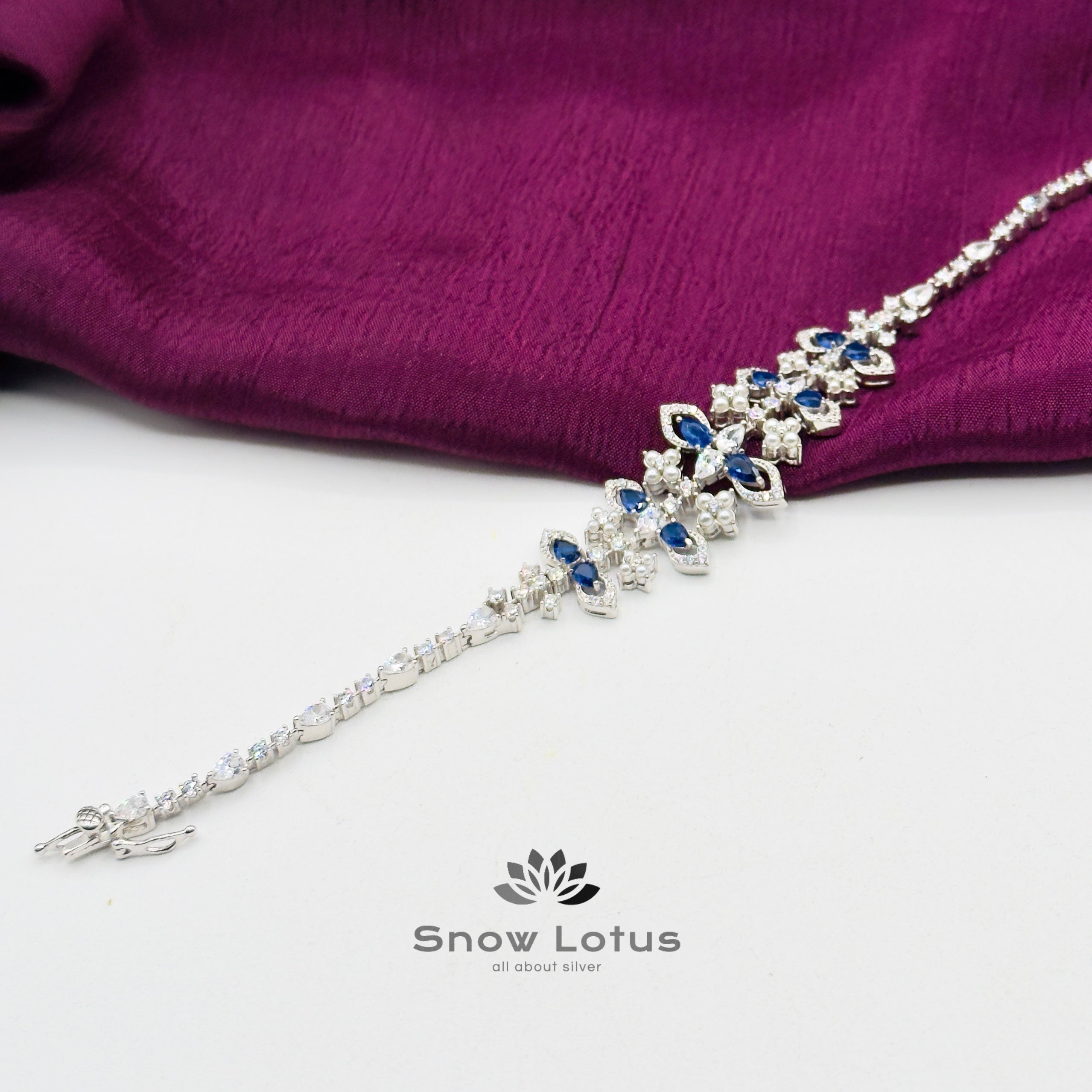 Blue Mirage Neckpiece Set