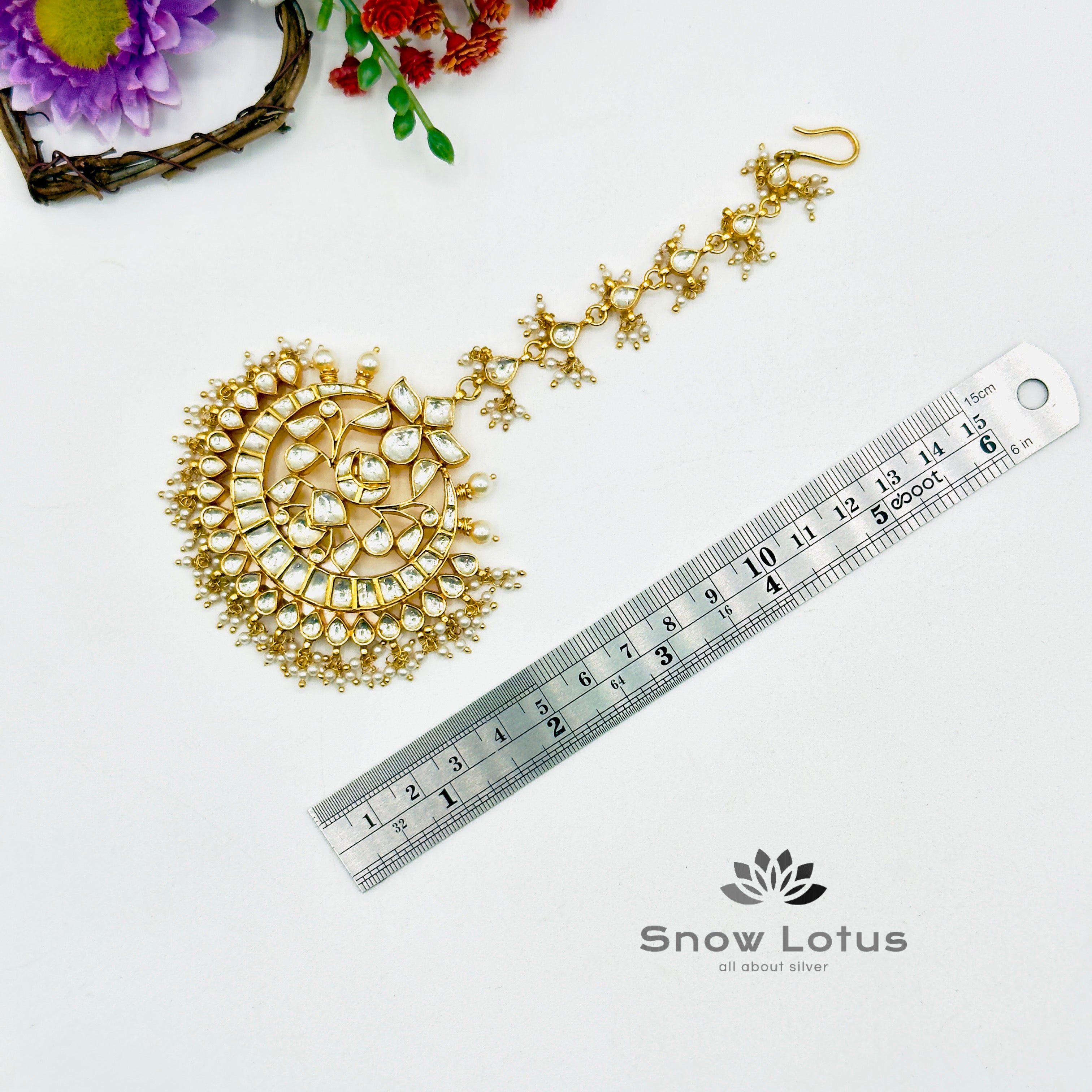 Half Moon Kundan Maang Tika