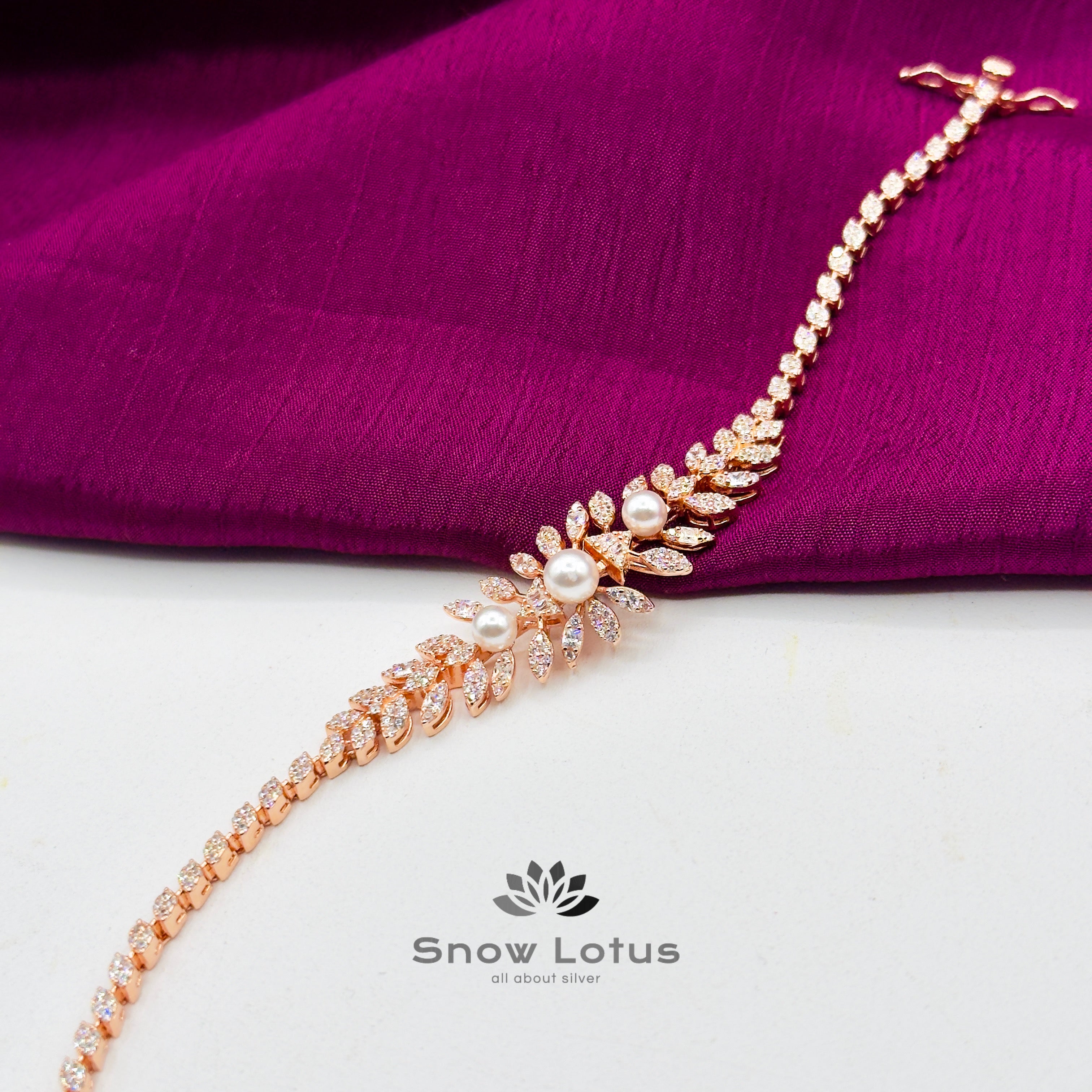 Celestial Petals Rose Gold Neckpiece Set