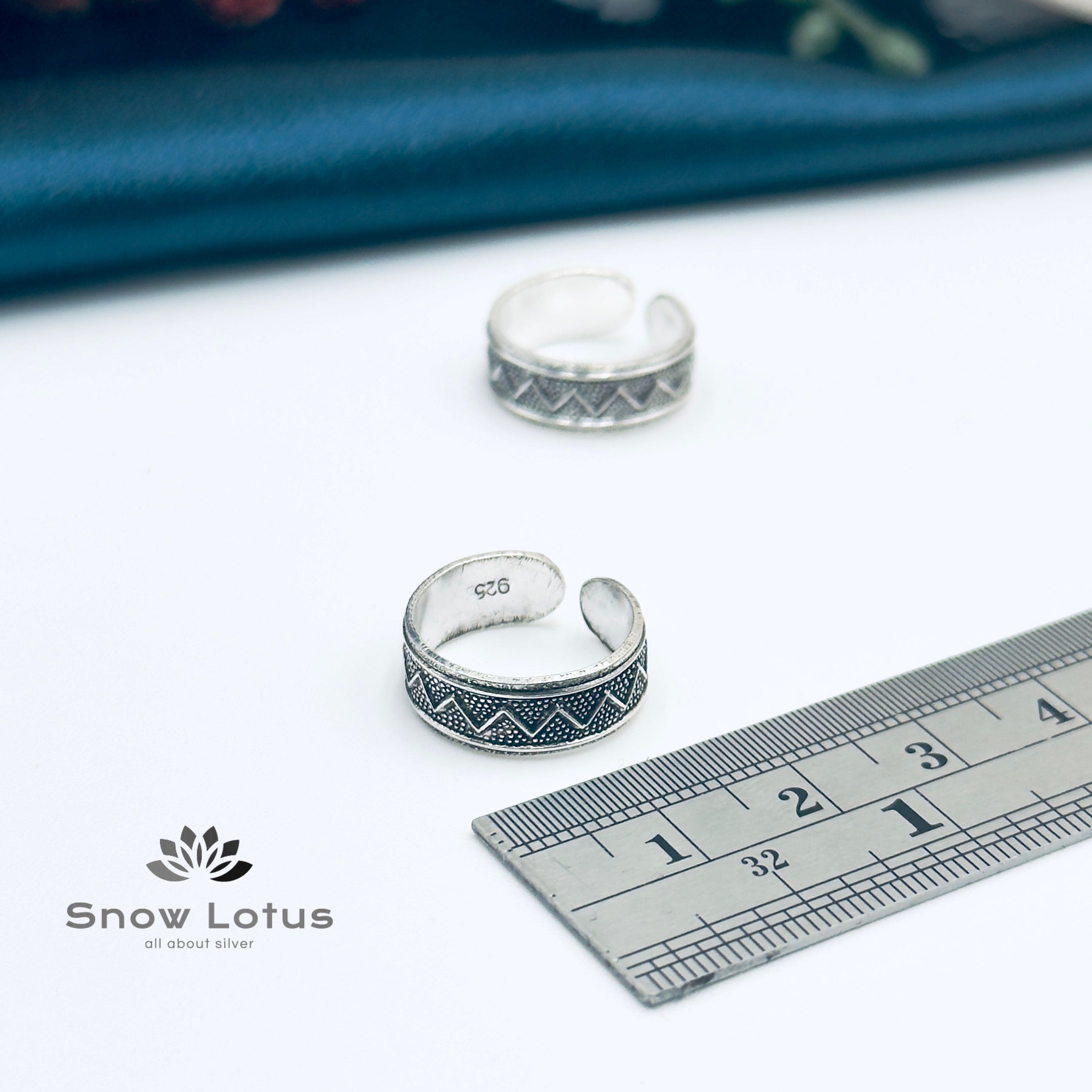 Toe Rings Antique Plain M9