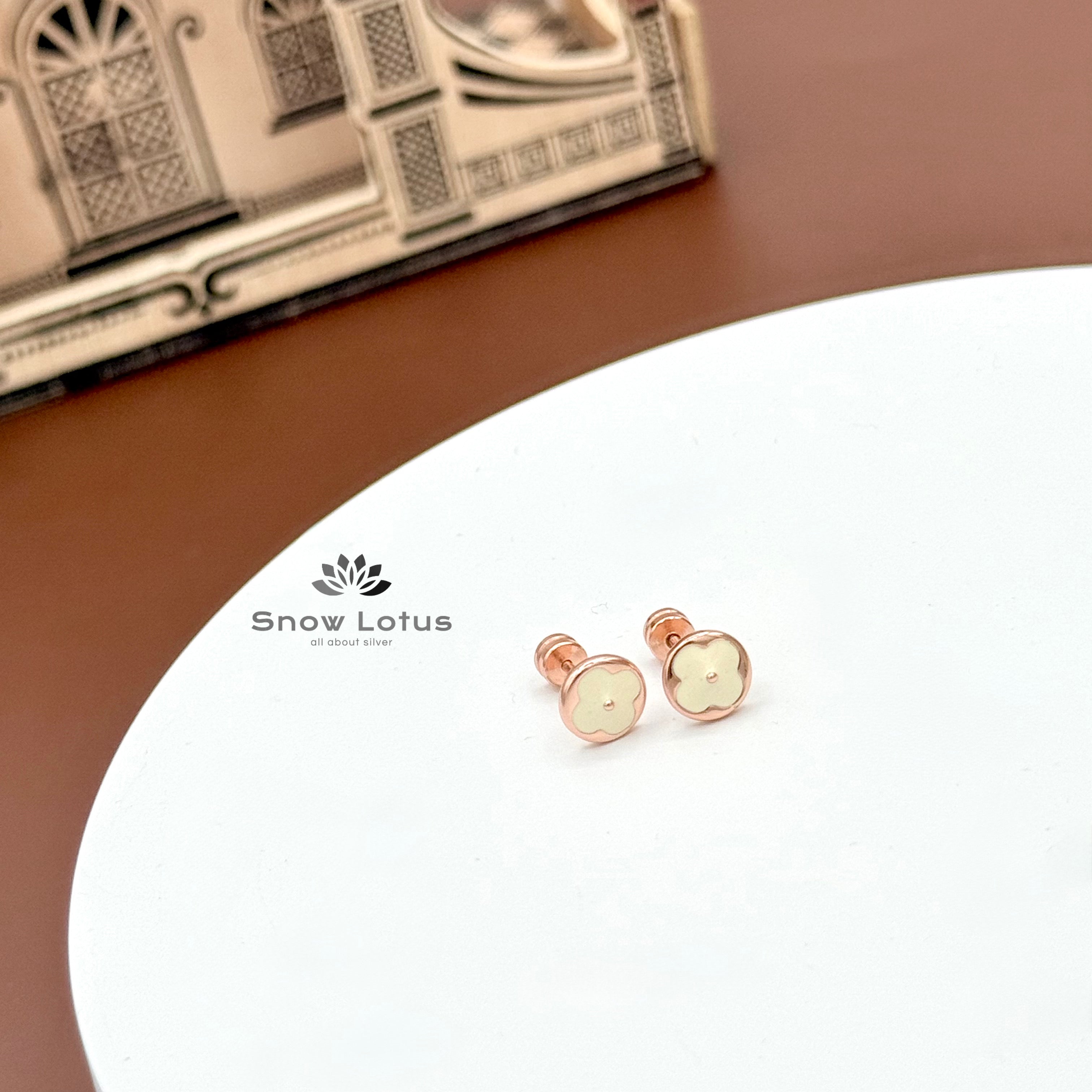 Rosegold Flower Studs