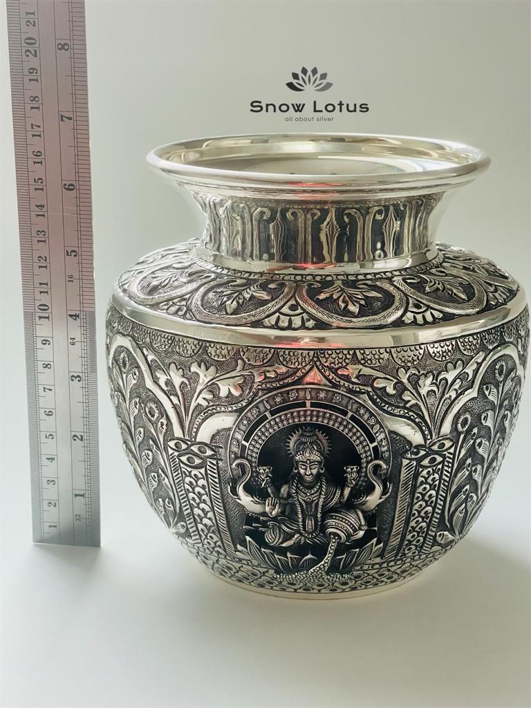 Antique Binde/Kalasam