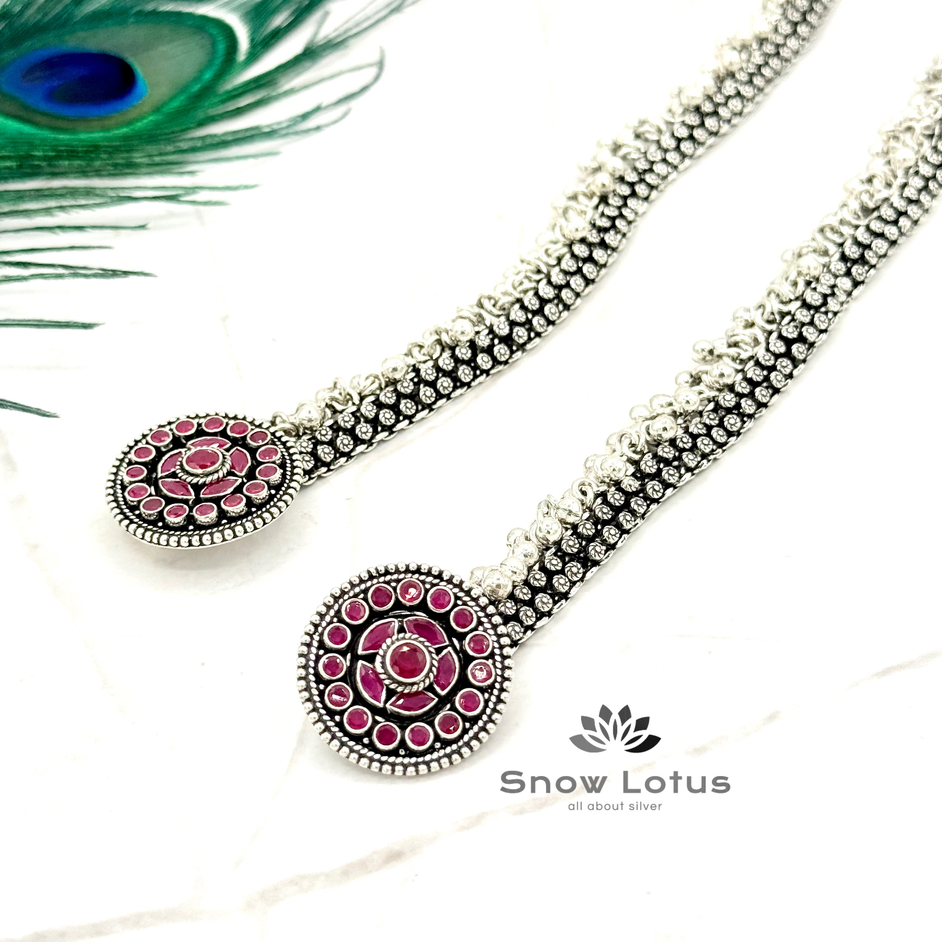 Circular Floral Anklet