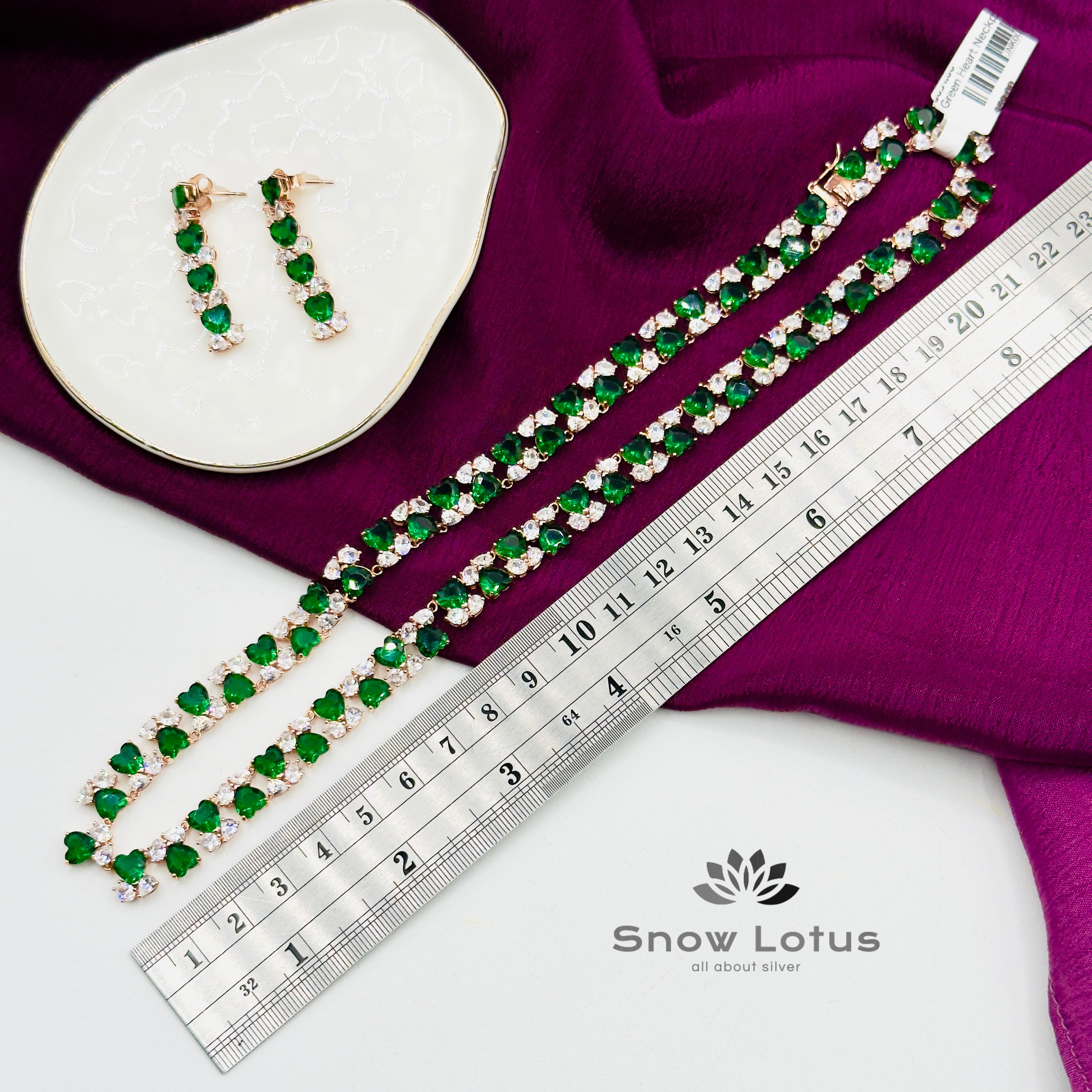 Green Heart Neckpiece With Earrings