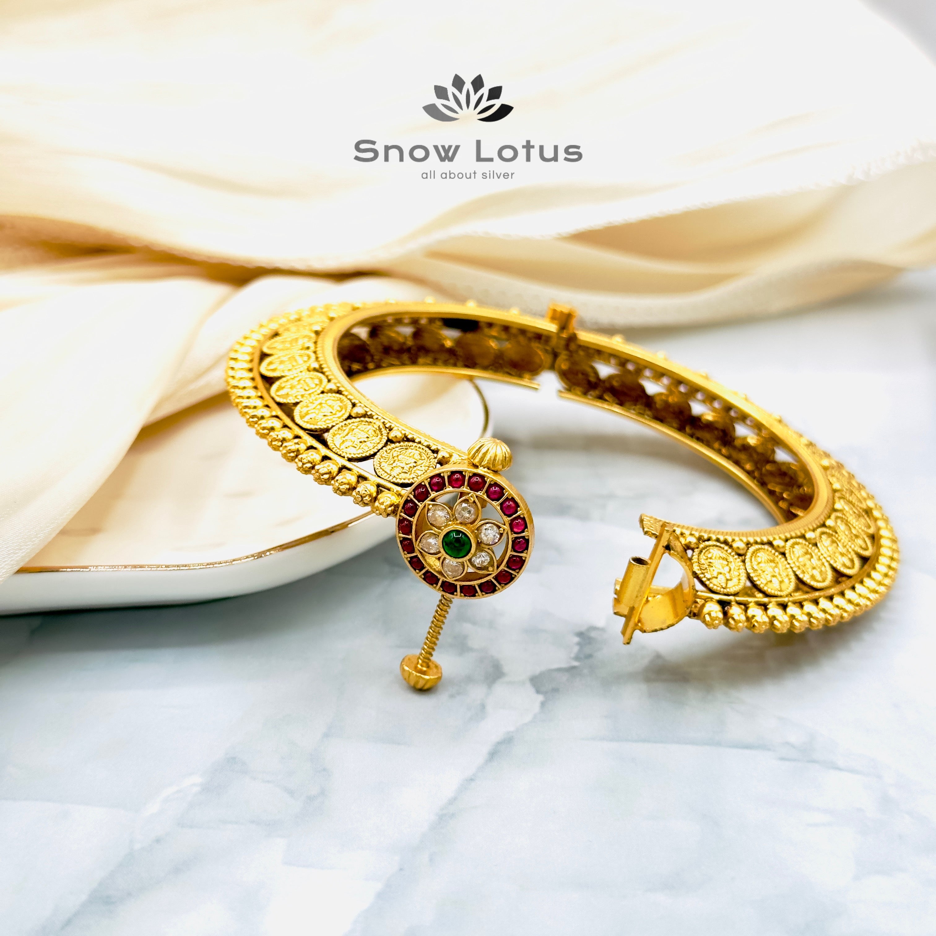 Lakshmi coined kada single 2.4