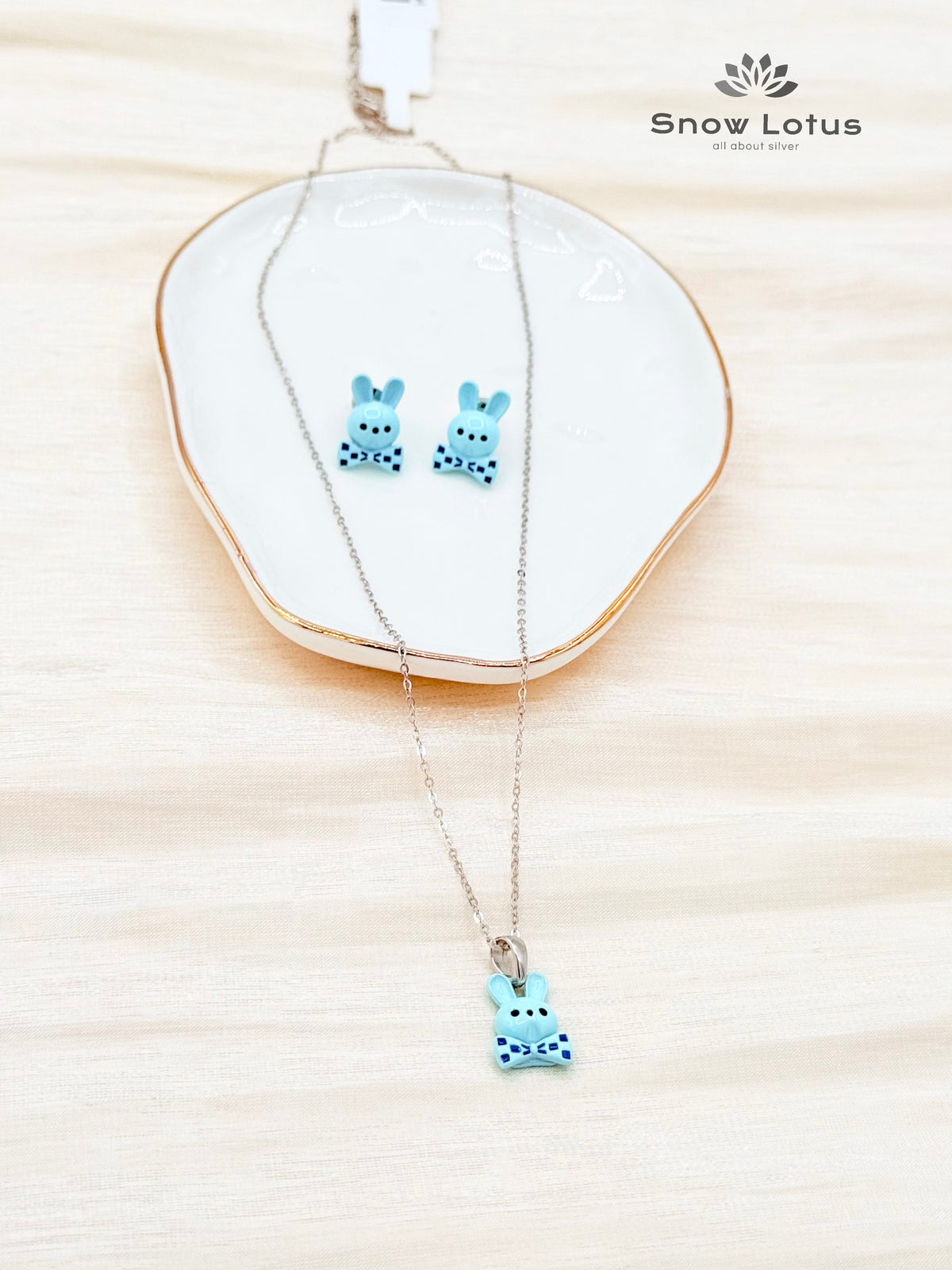 Cute Blue Bunny Pendant Set