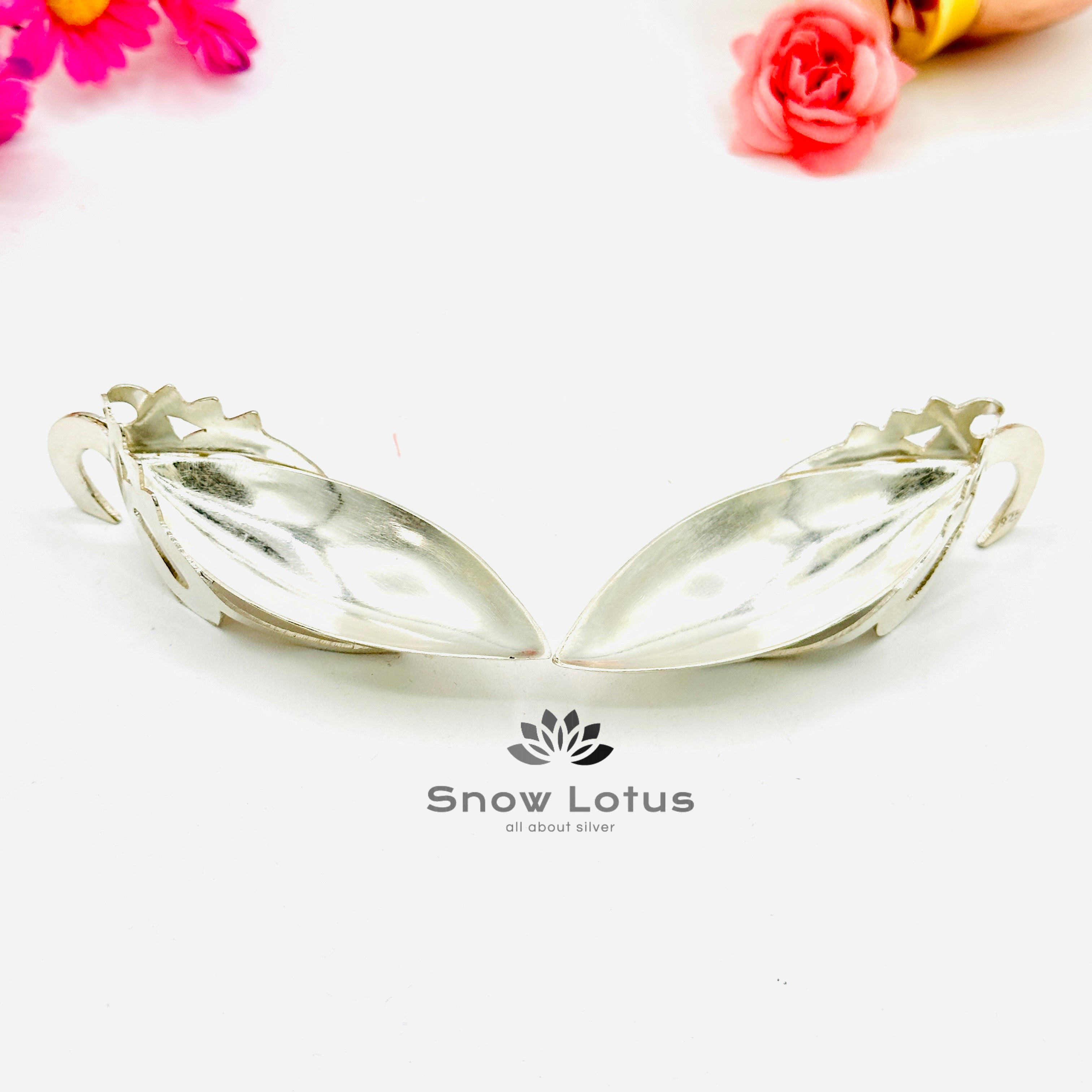 Swan shaped Lamp Pair