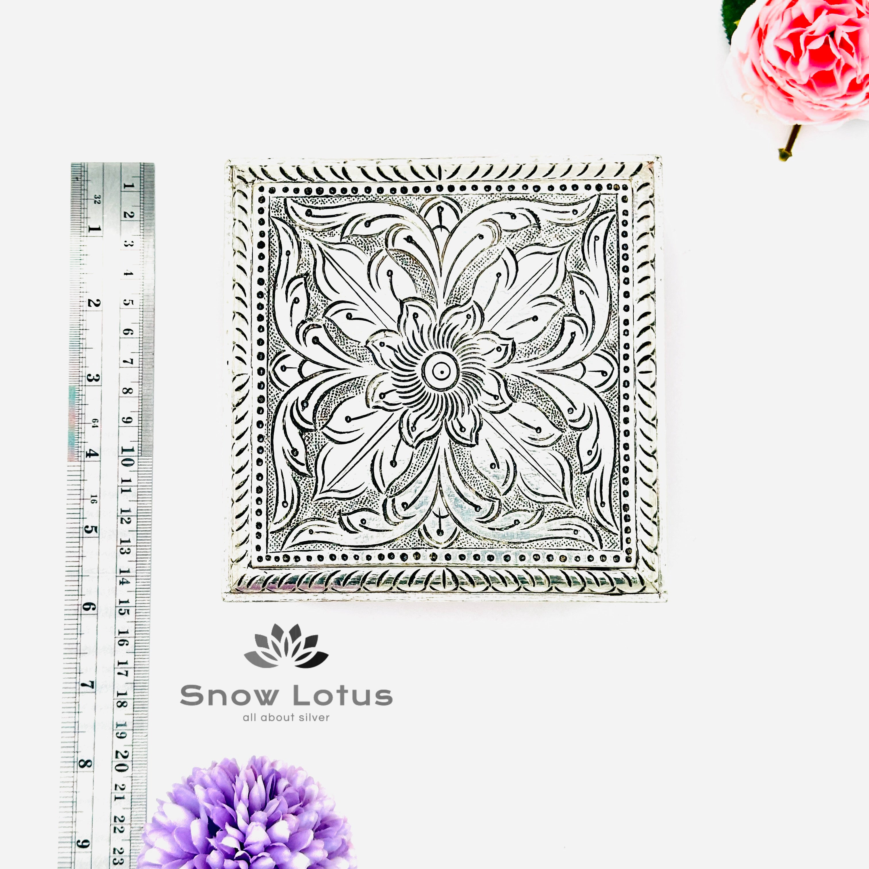 999 Silver Peetam Square (Teak wood)