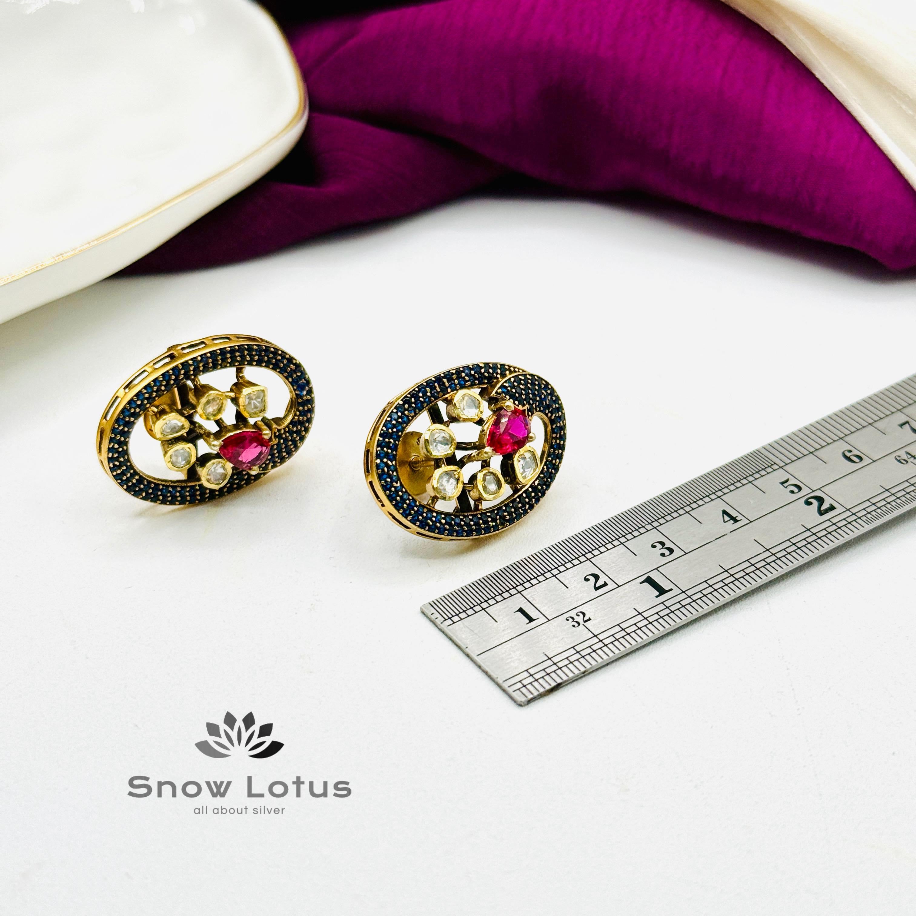 Blooming Blue Moissanite Neckpiece With Earrings