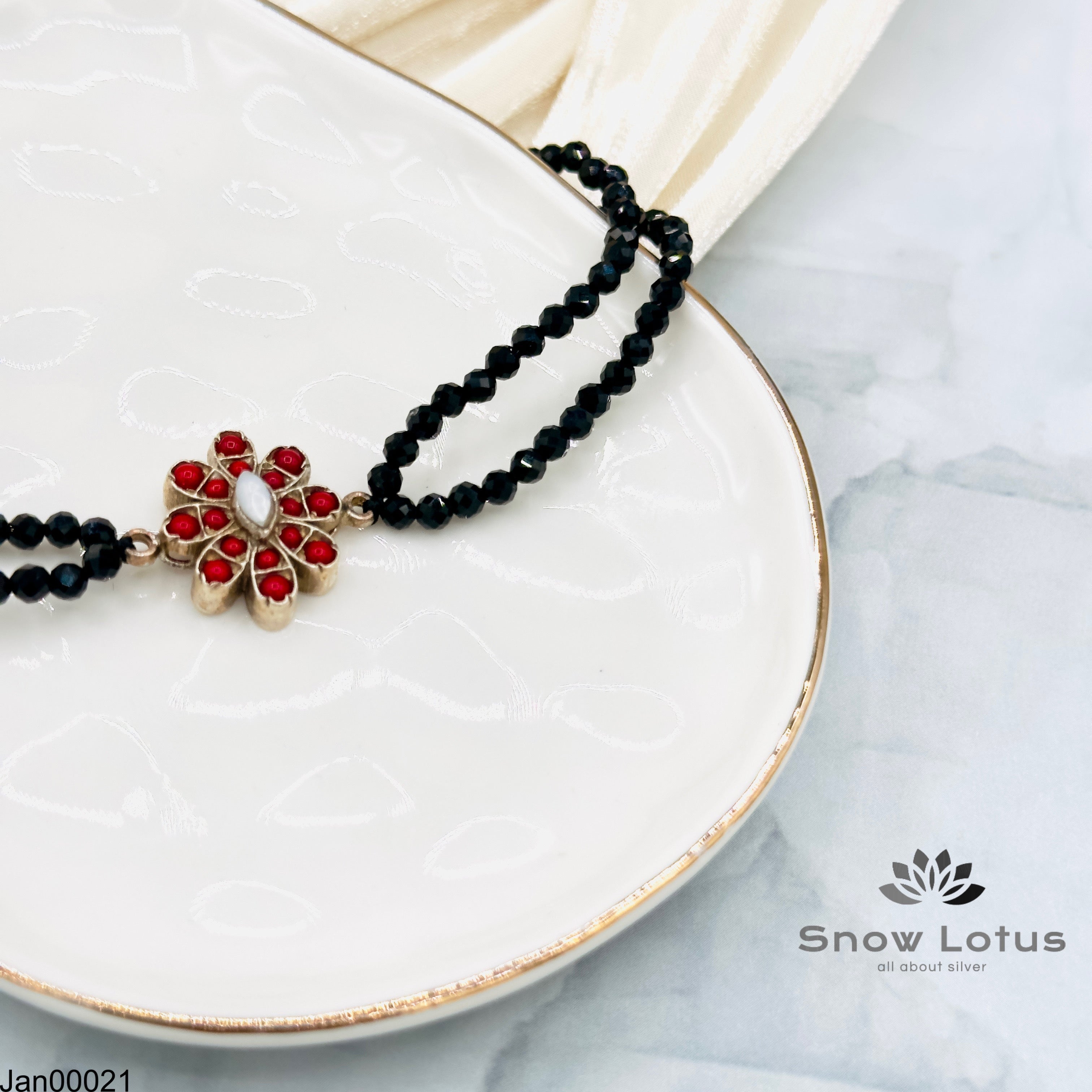 Coral Floral Nazariya M1