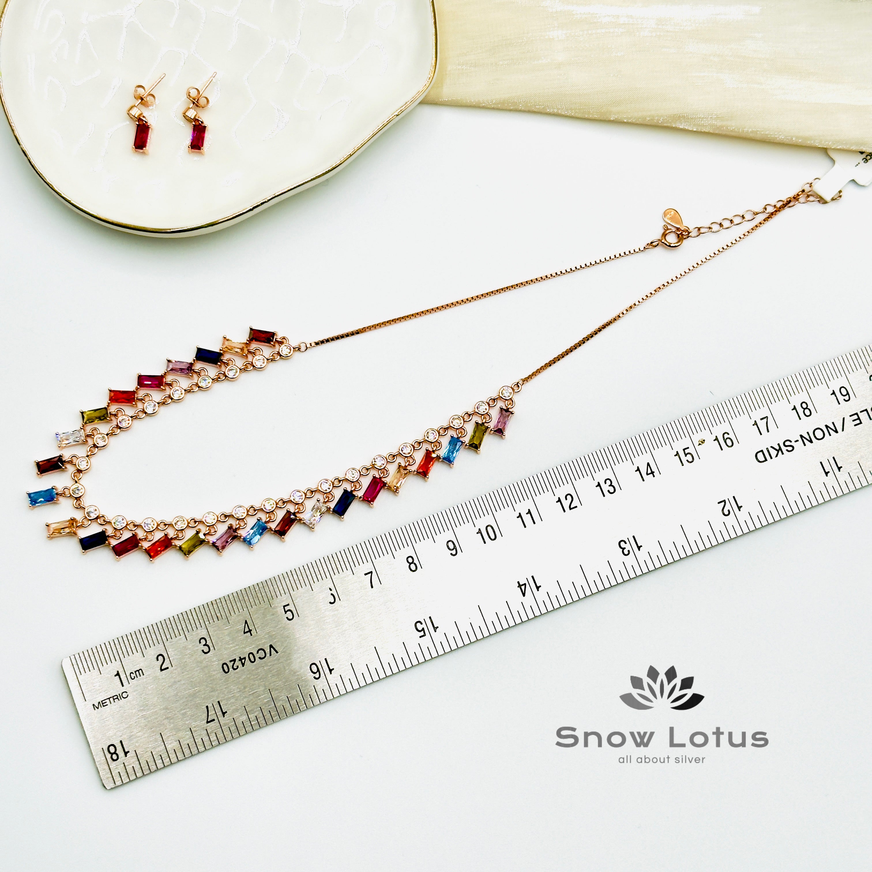 Prism Drape Rosegold Neckpiece With Earrings