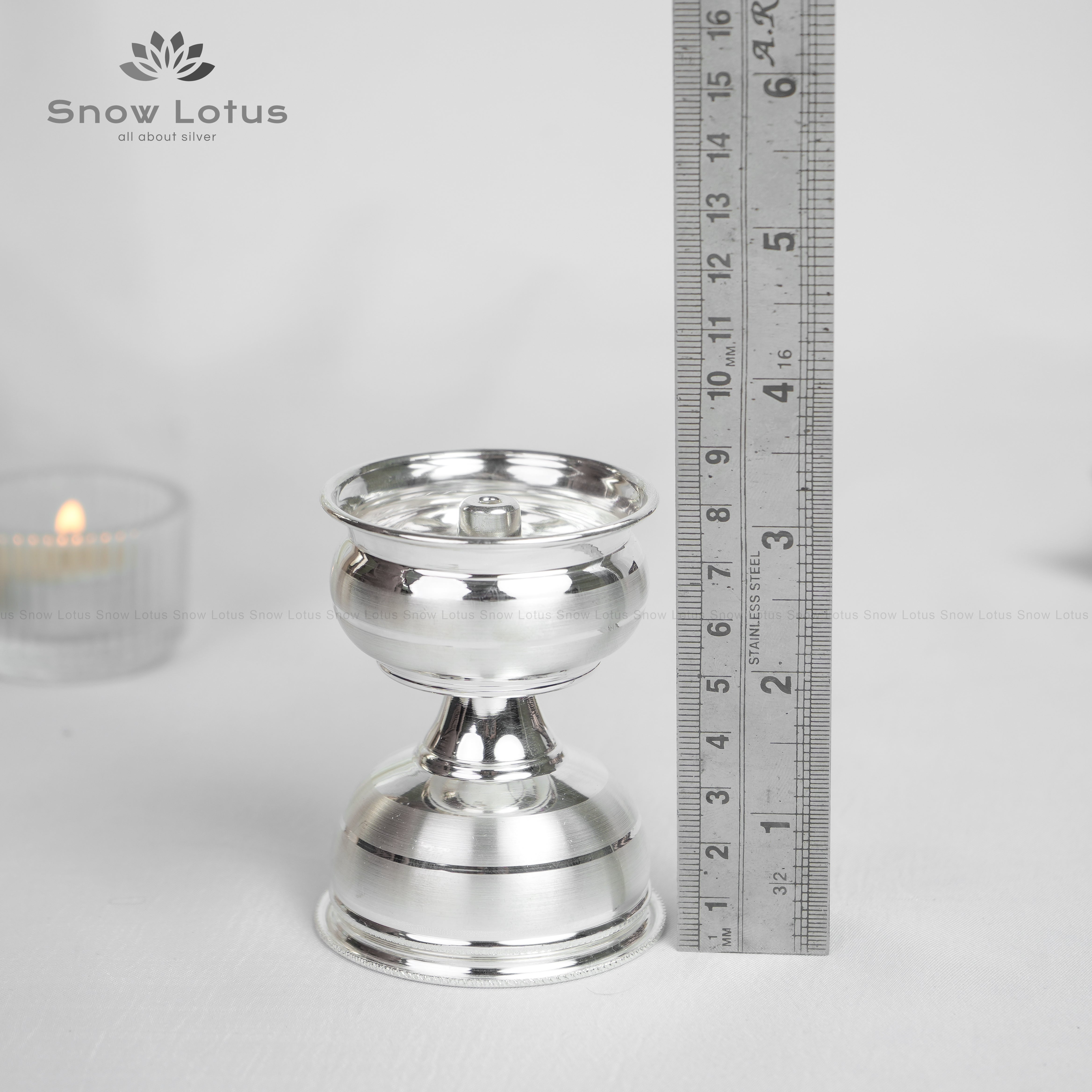 Dull Polish Bottom Knot Akhanda Diyas Pair