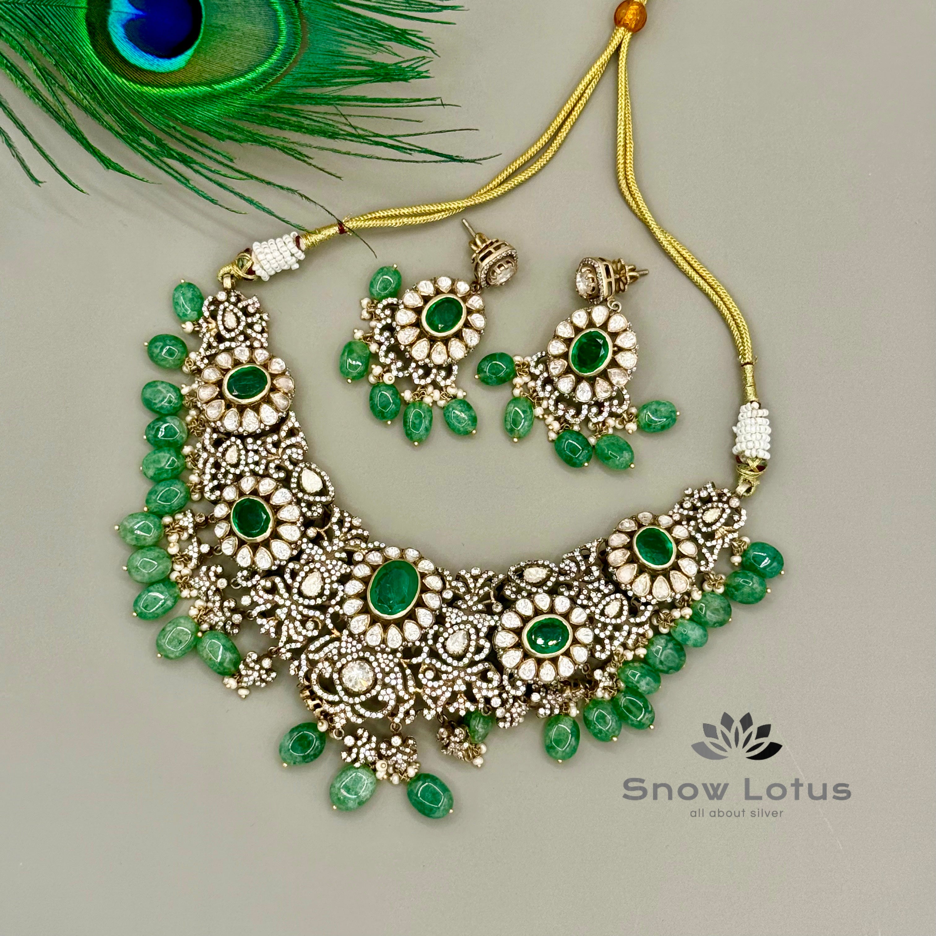 Gracious Green Neckpiece With Earrings