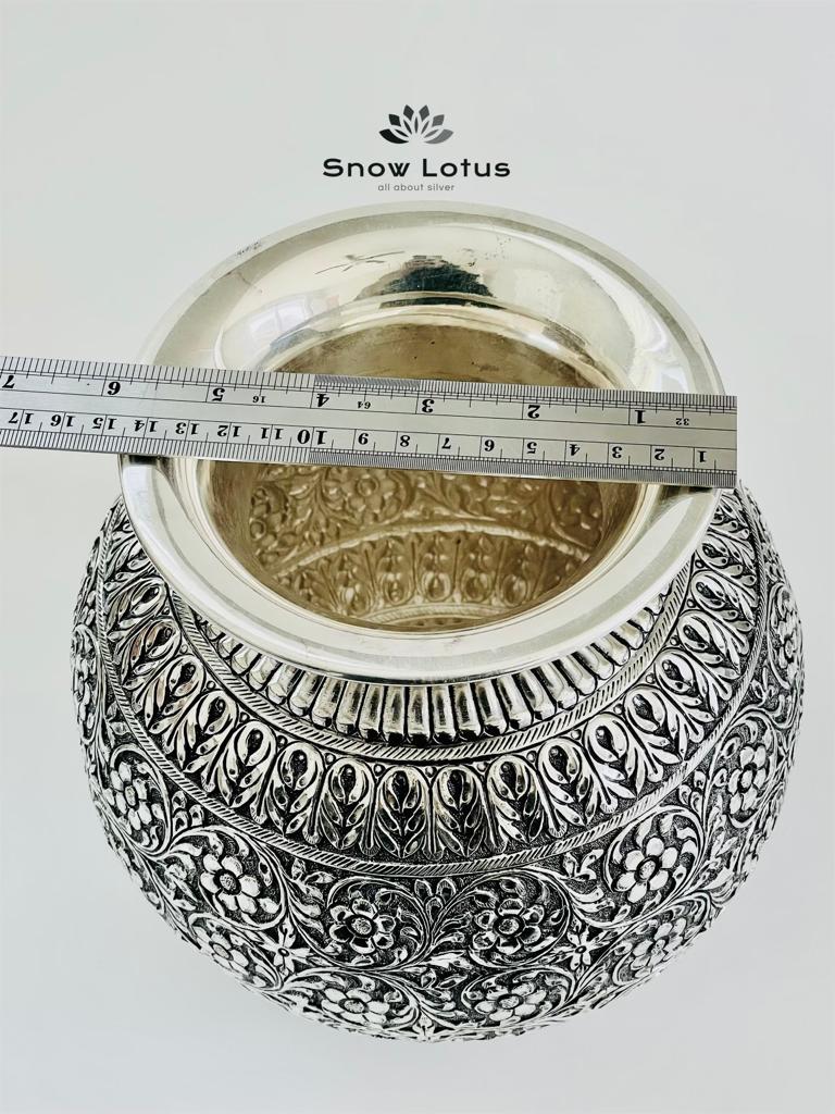 Antique Binde/Kalasam