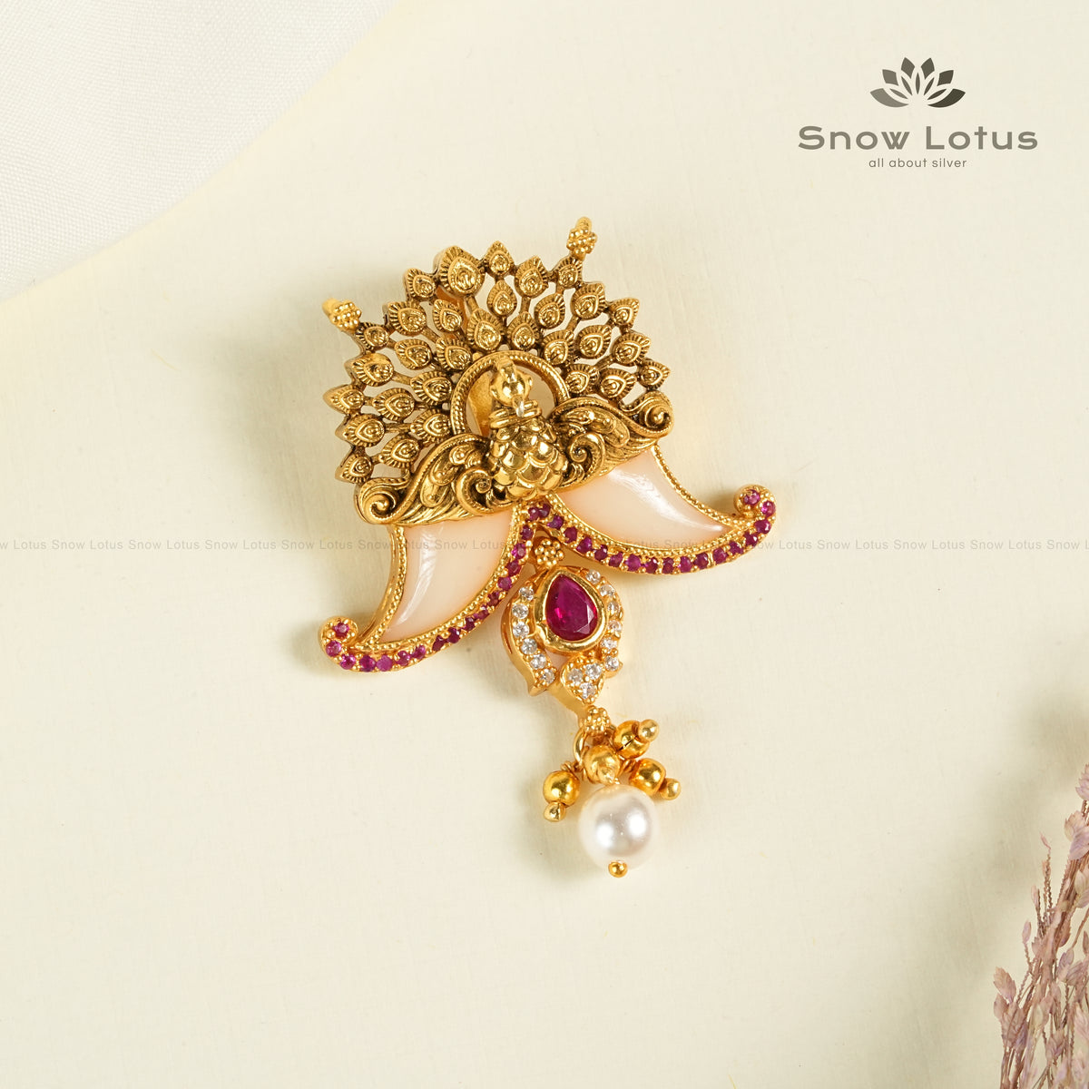 Ruby Radiance Antique Puligoru Pendant
