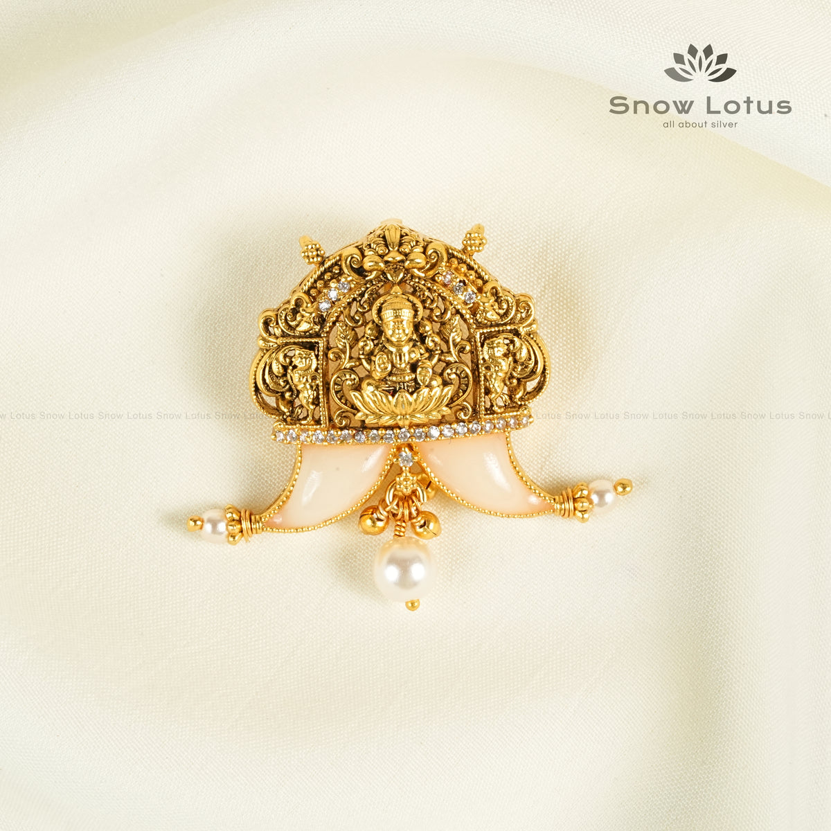 Classic Heritage Antique Puligoru Pendant