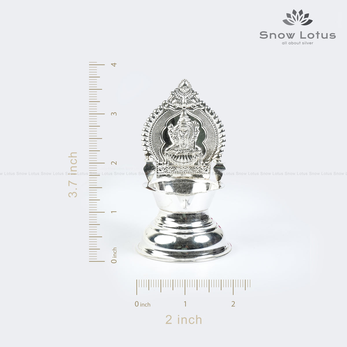 Lalitha Devi/Kamakshi Diya