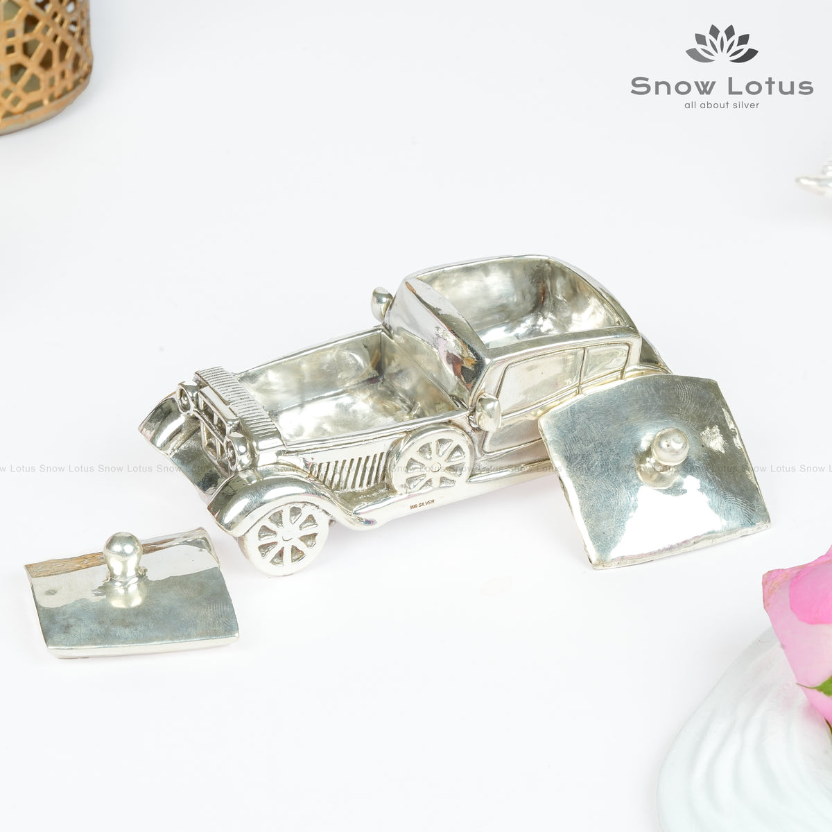Vintage Car 999