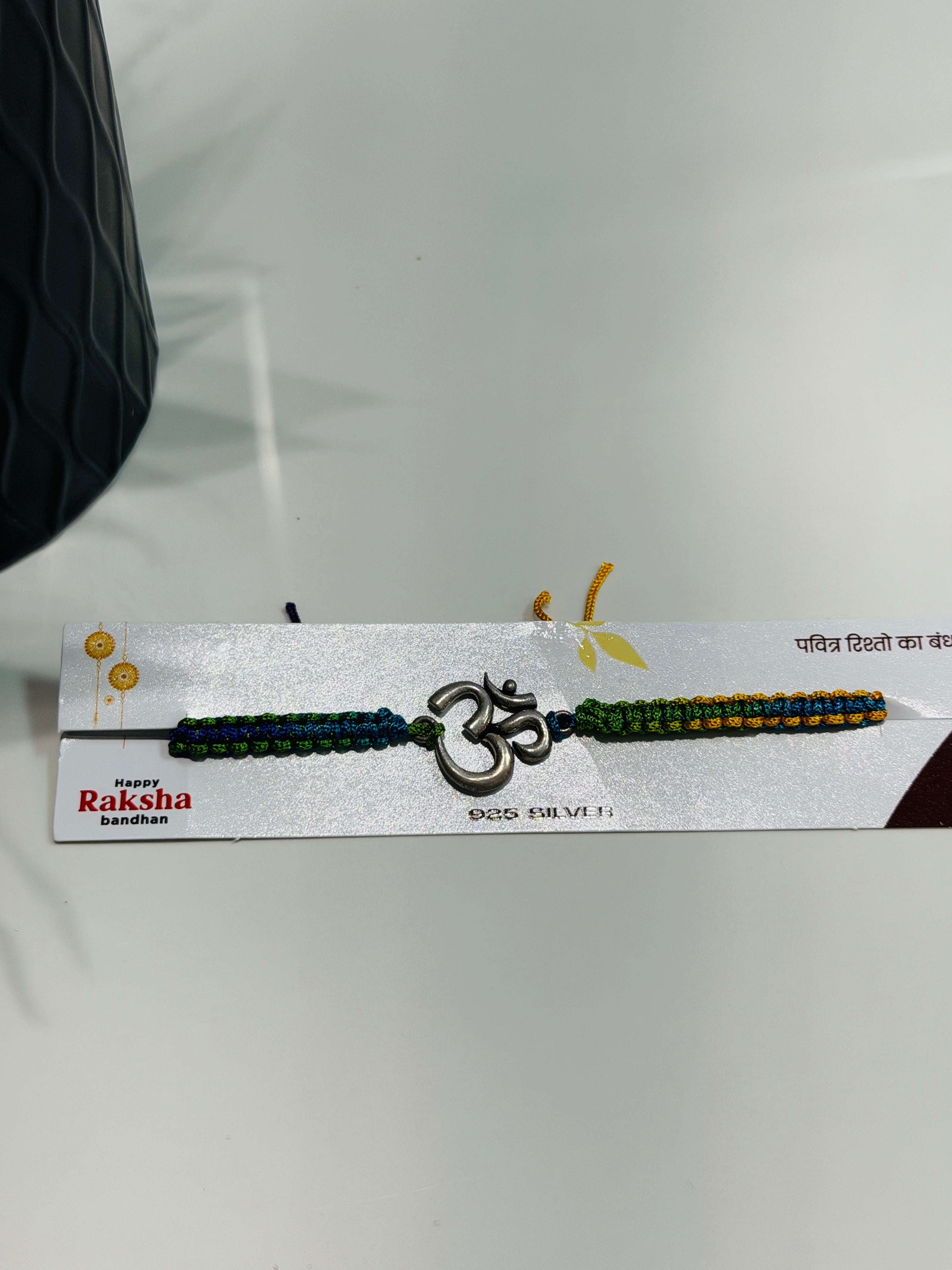 Rakhis with Accessories M22