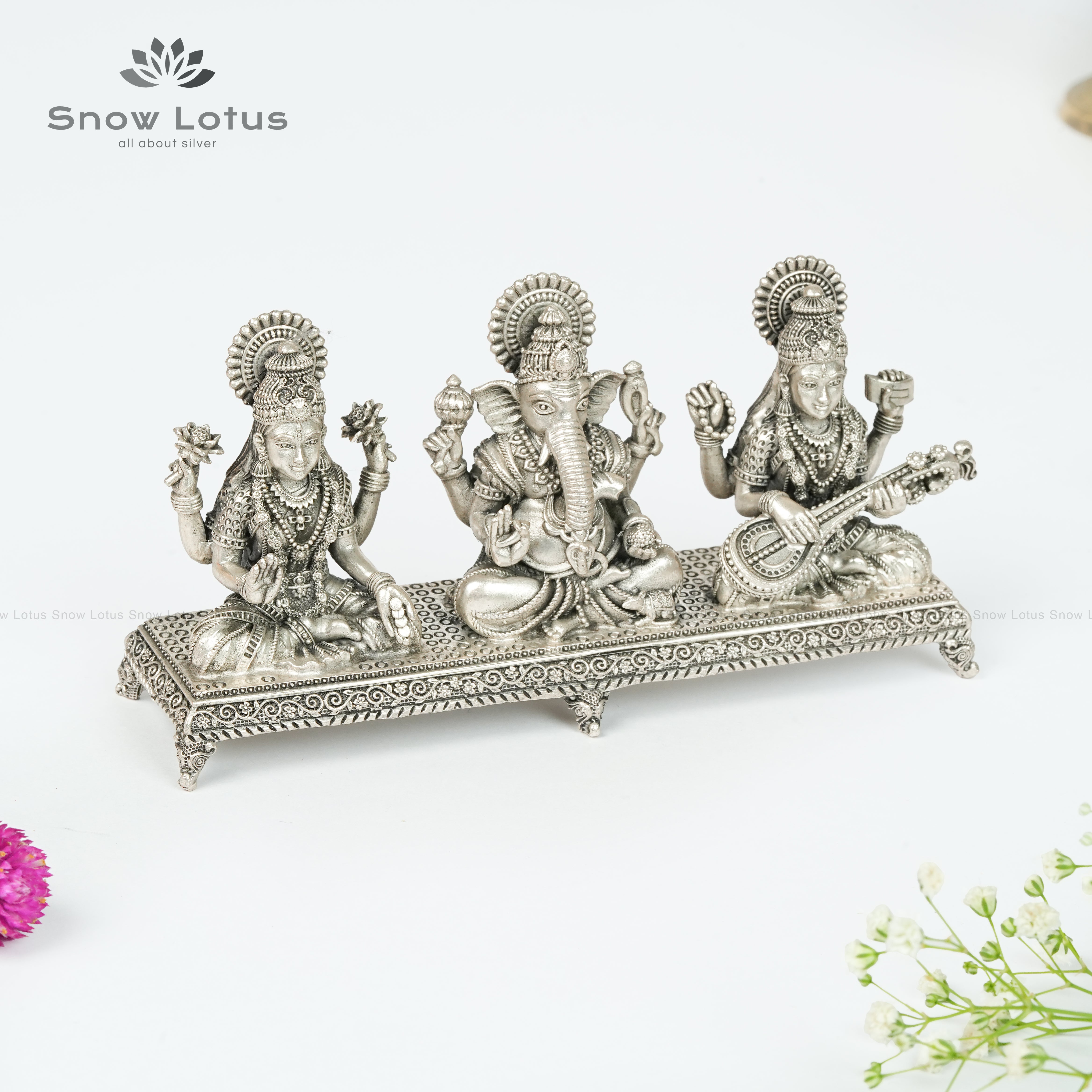 Lakshmi Ganesh Saraswathi Antique 3D