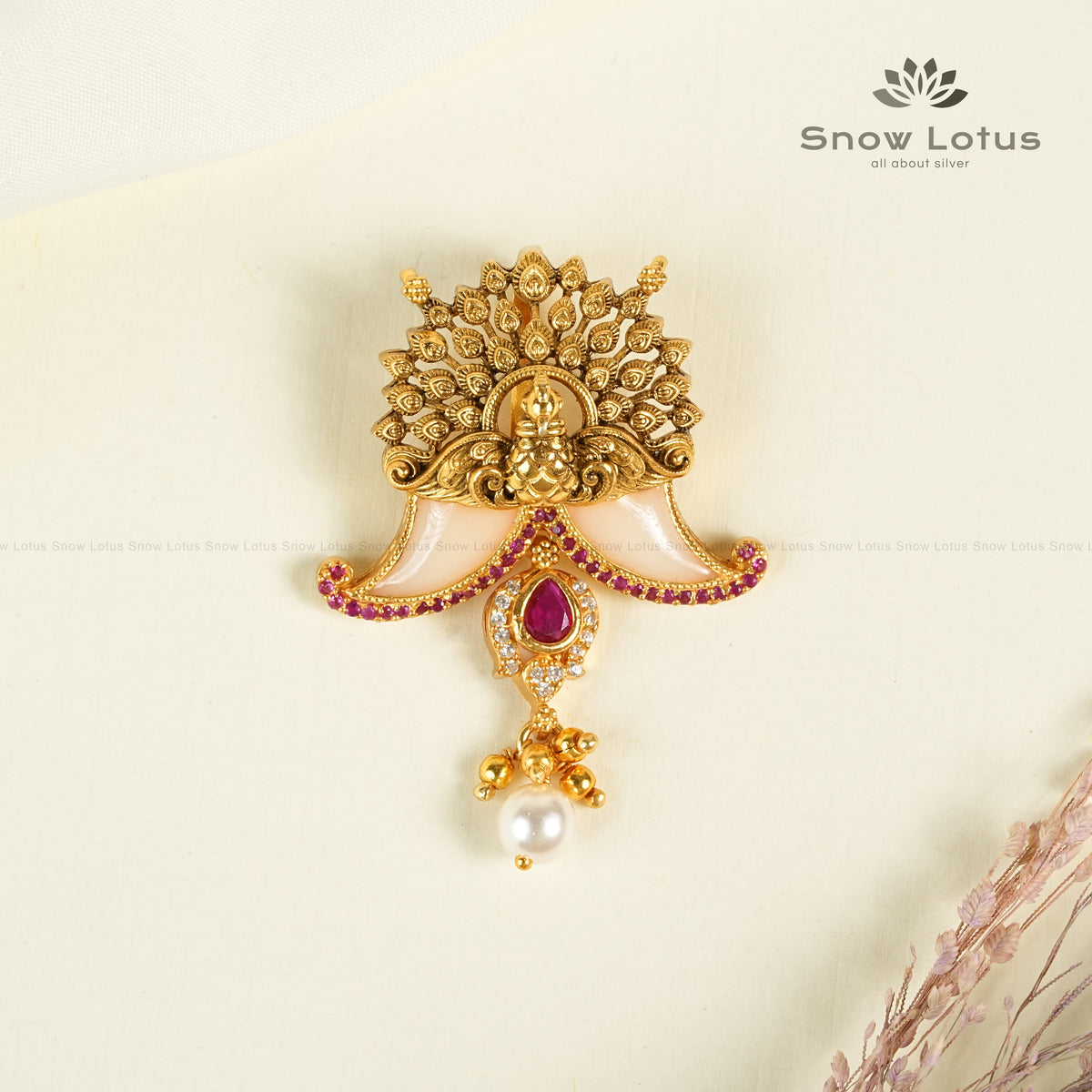 Ruby Radiance Antique Puligoru Pendant