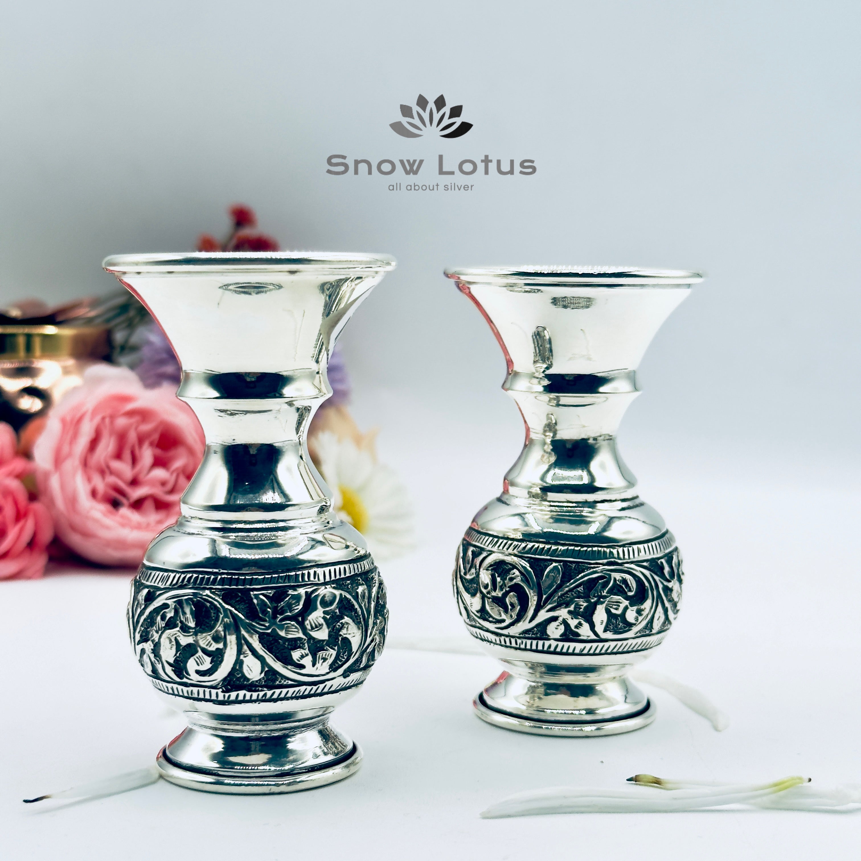 Antique Vase style Agarbatti stand
