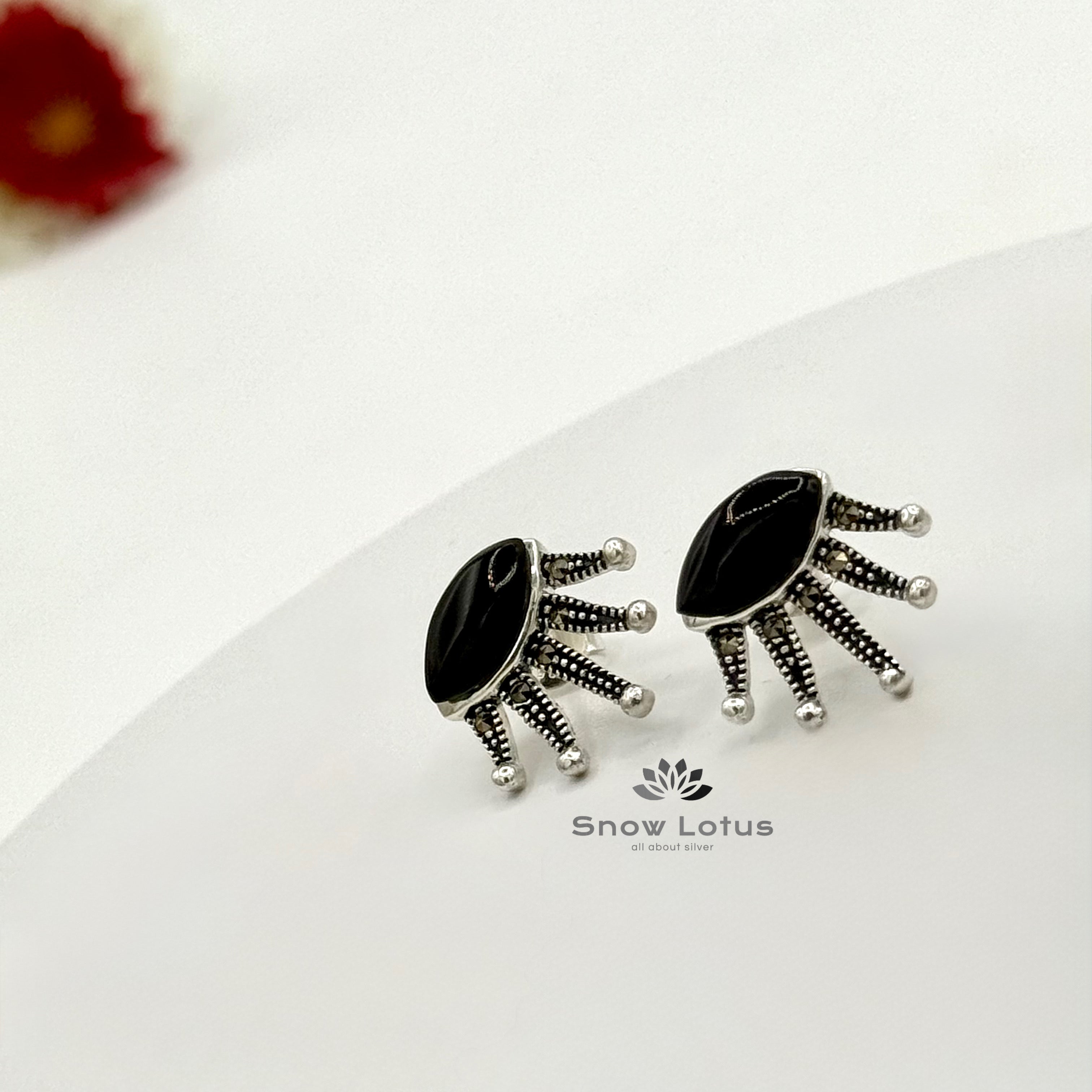 Crown Black Studs