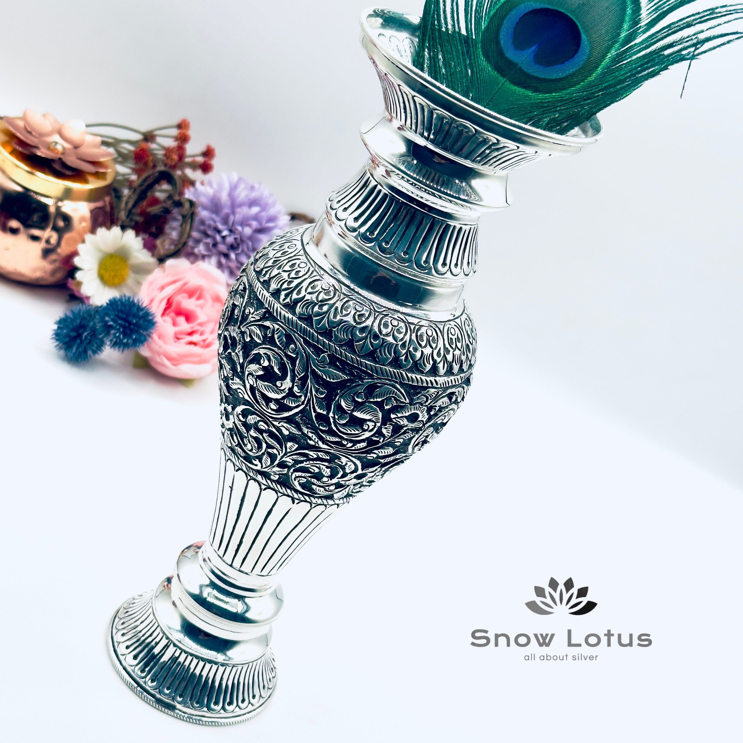 Antique Flower Vase M3