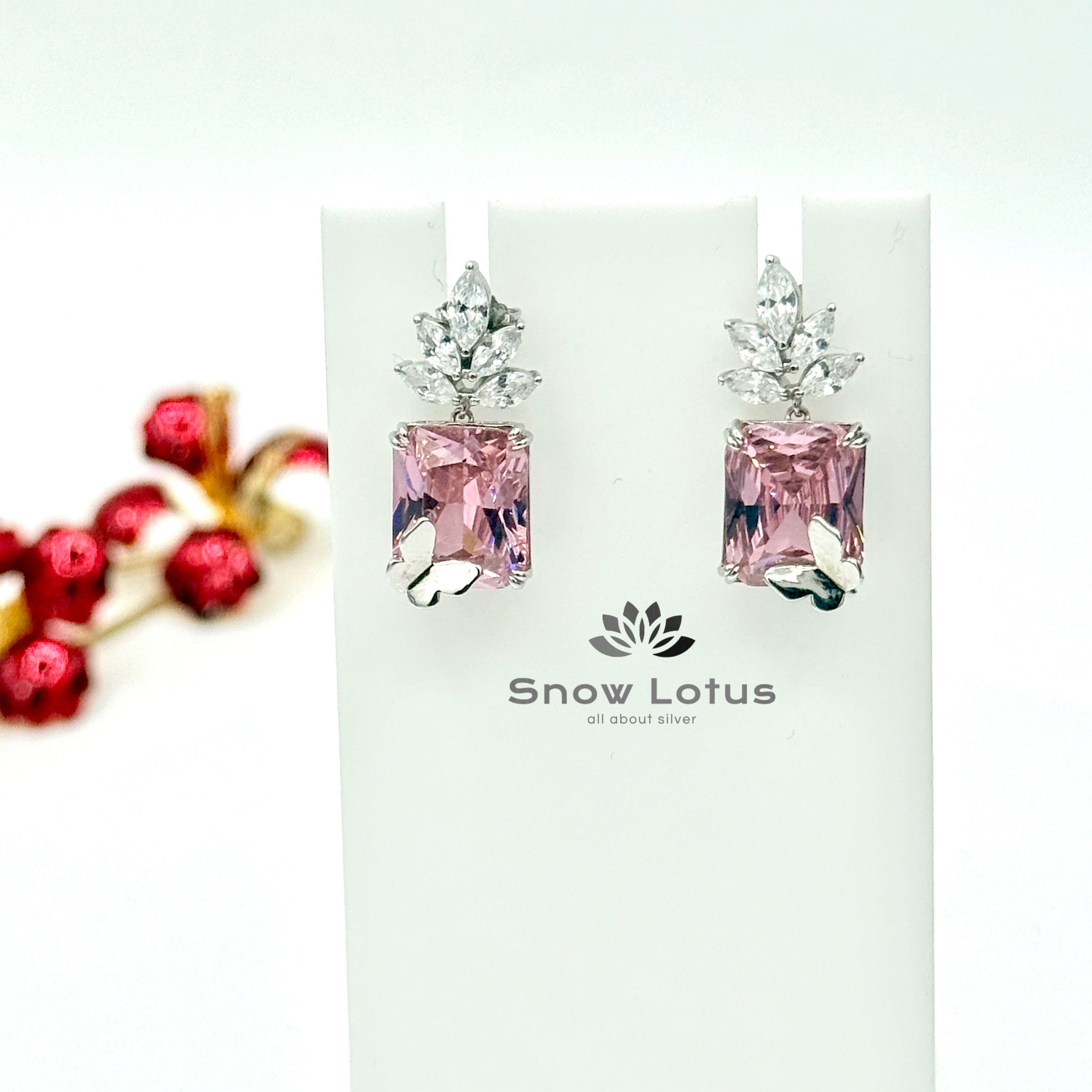 Pinkish Leafy Earrings