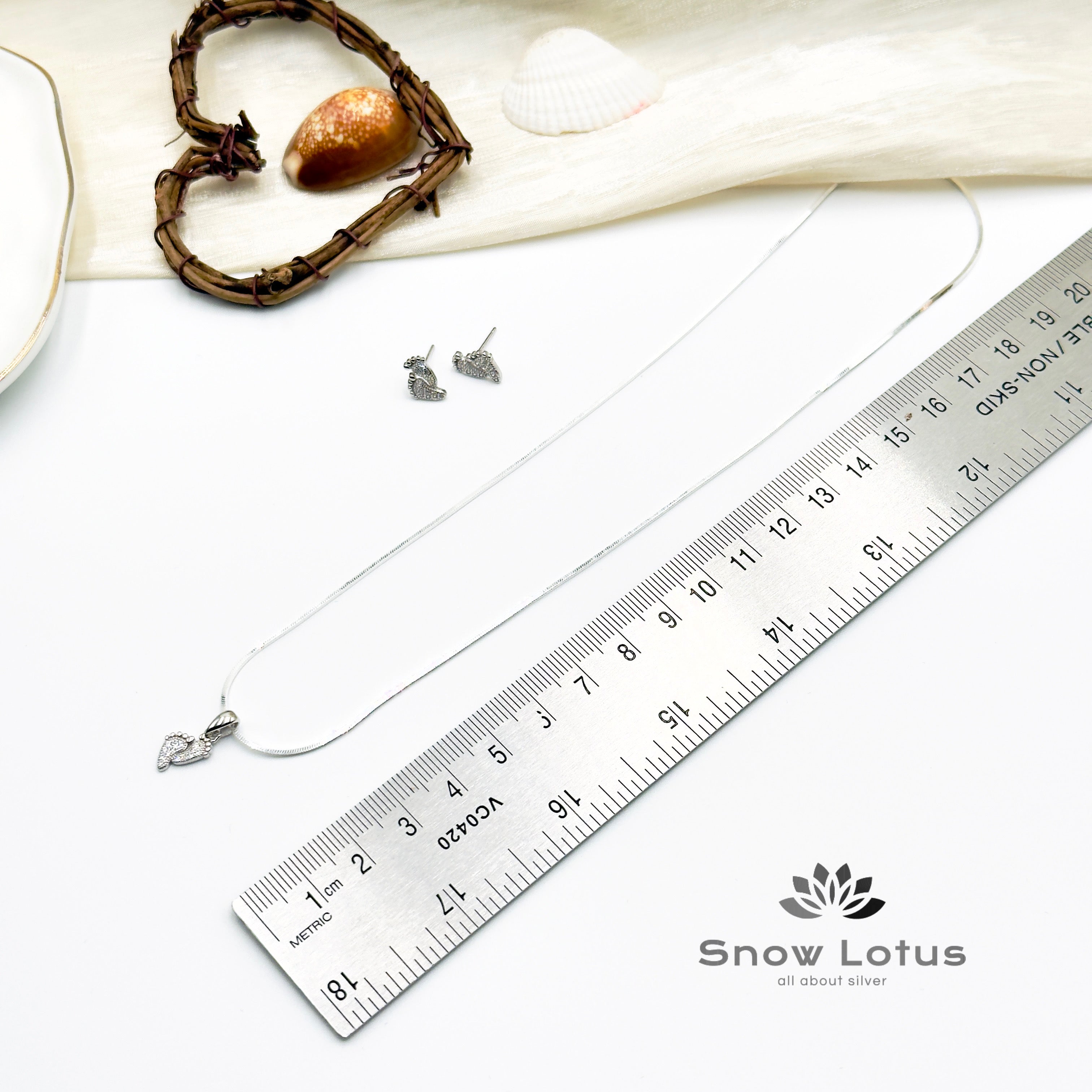 Foot Pendant Set