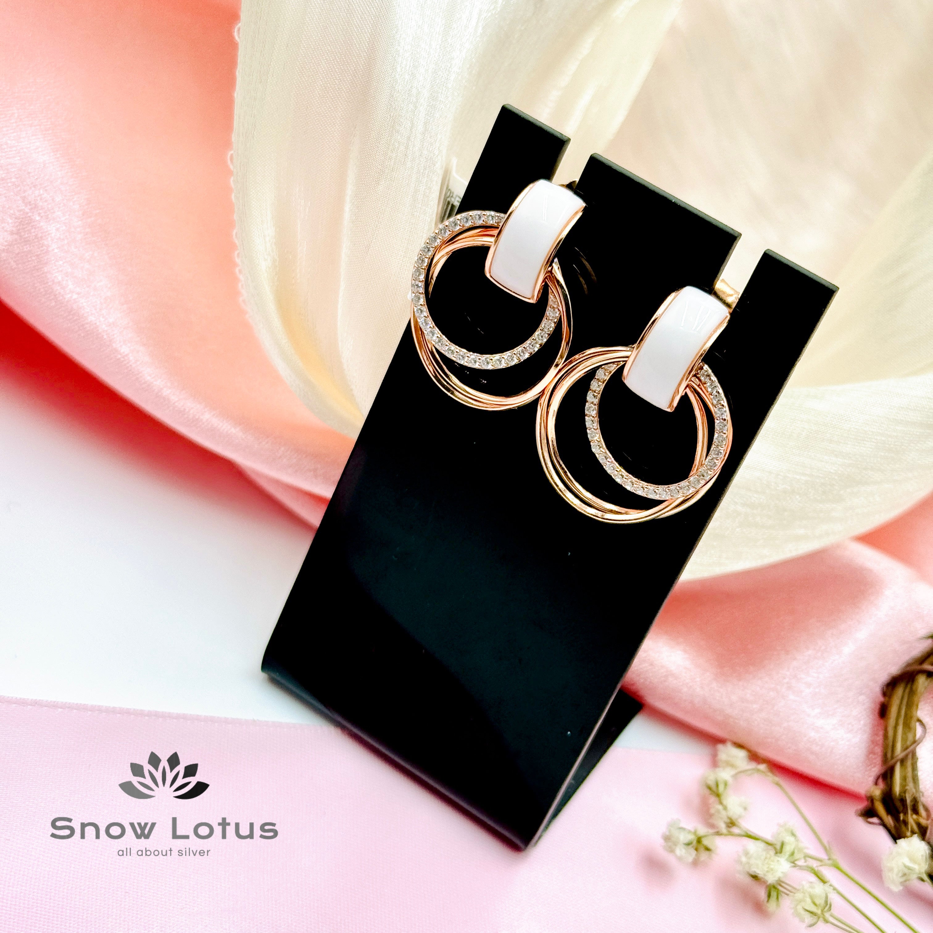 White Trio Ring MOP Earrings