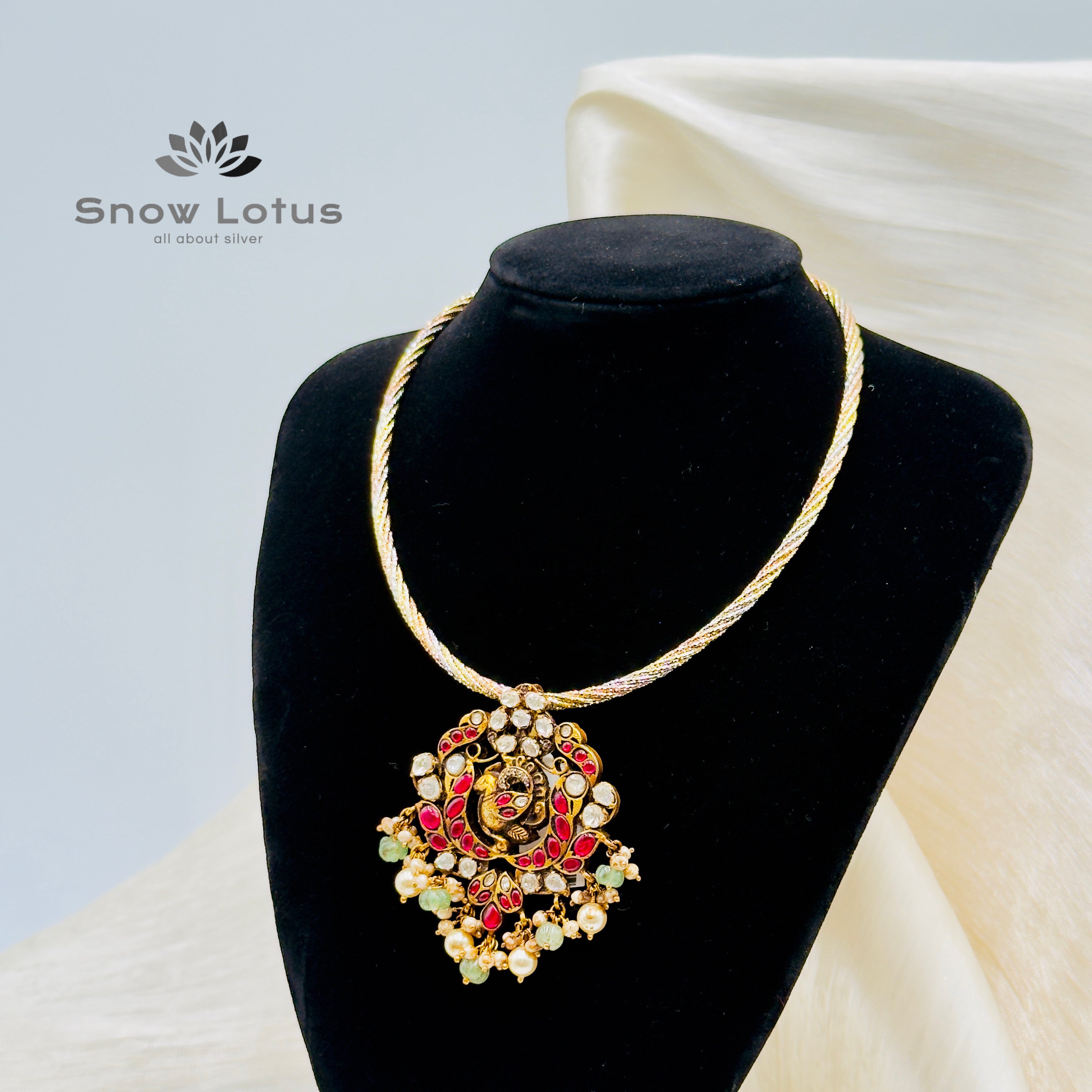 Golden Glint Of Evening Grace Neckpiece