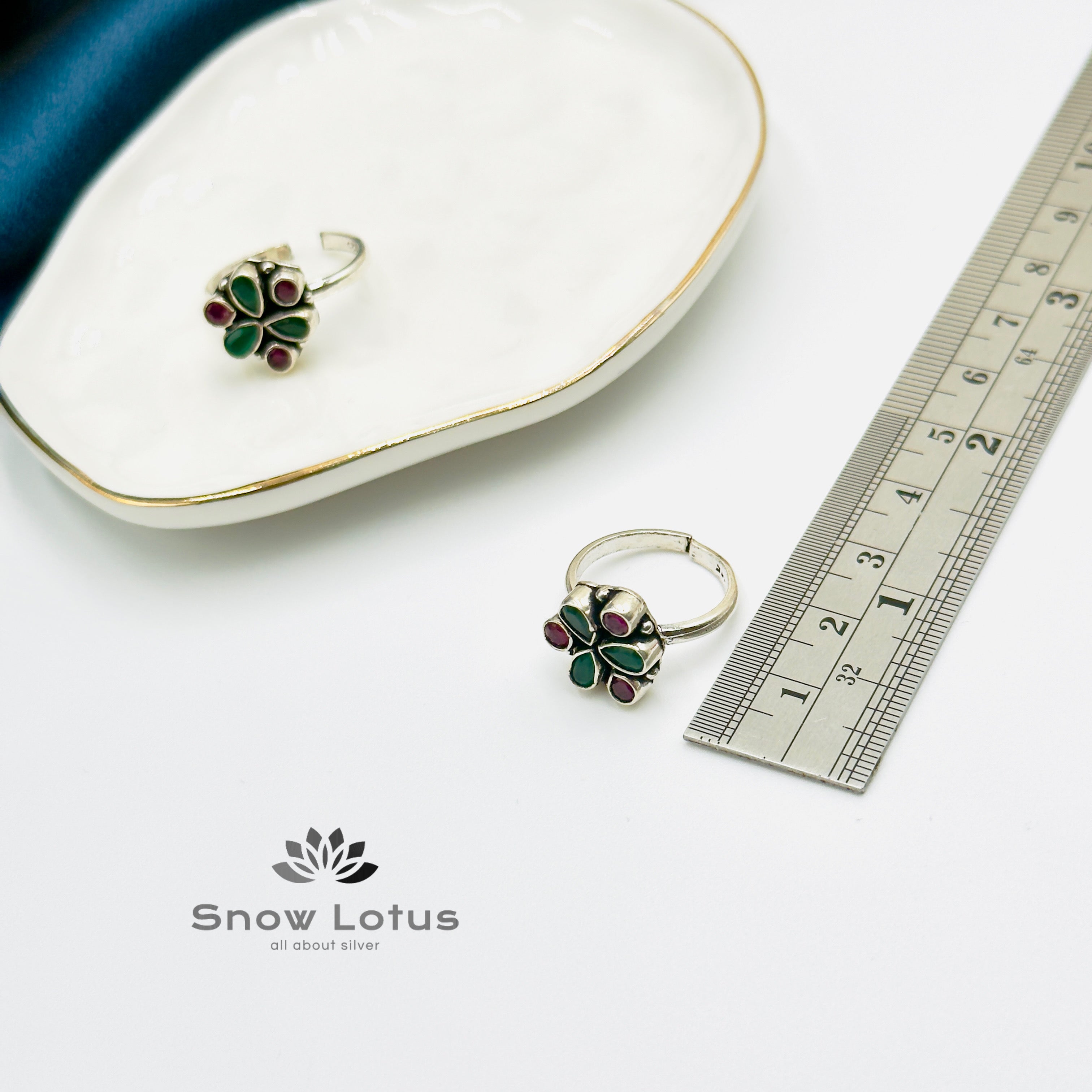 Toe Rings Cut Stone M25