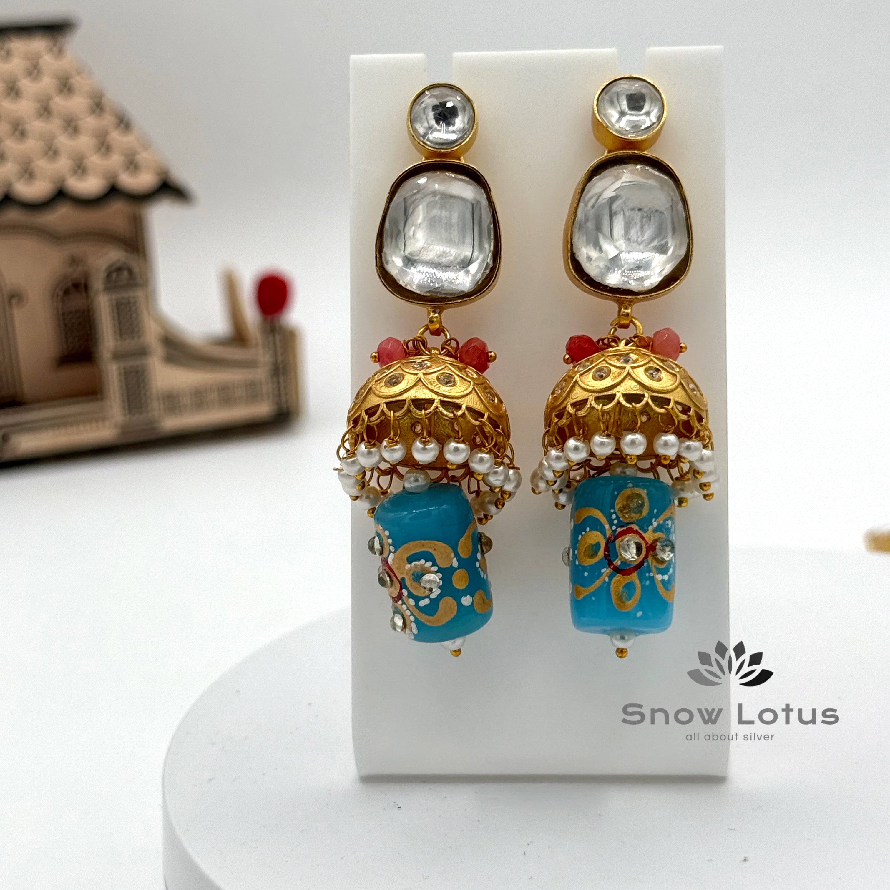 Enormous Kundan Neckpiece With Earrings