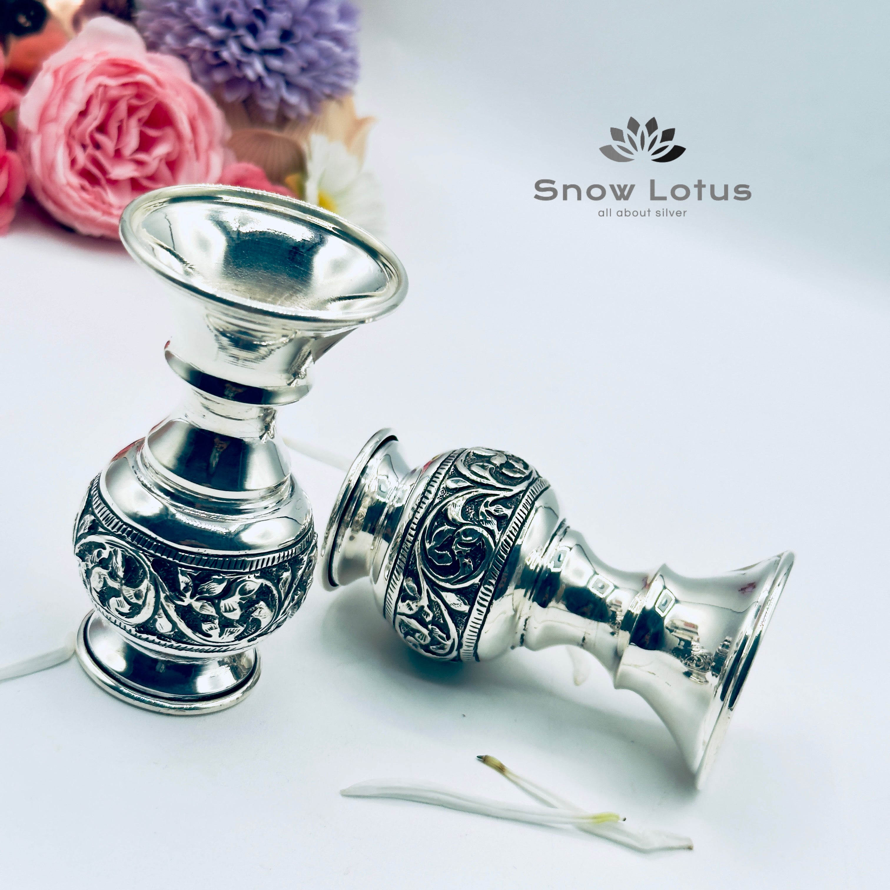 Antique Vase style Agarbatti stand