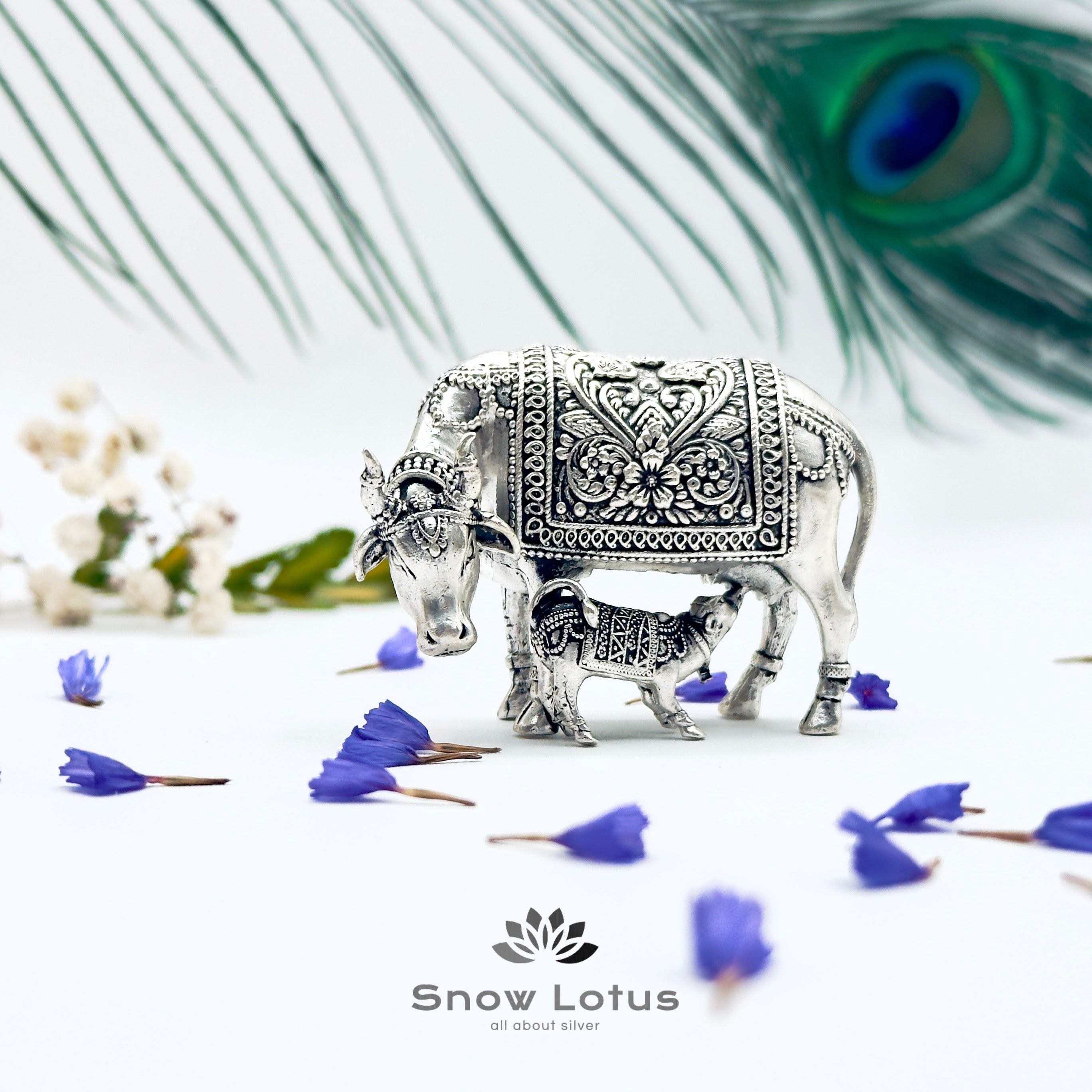 Antique Cow and Calf 3D