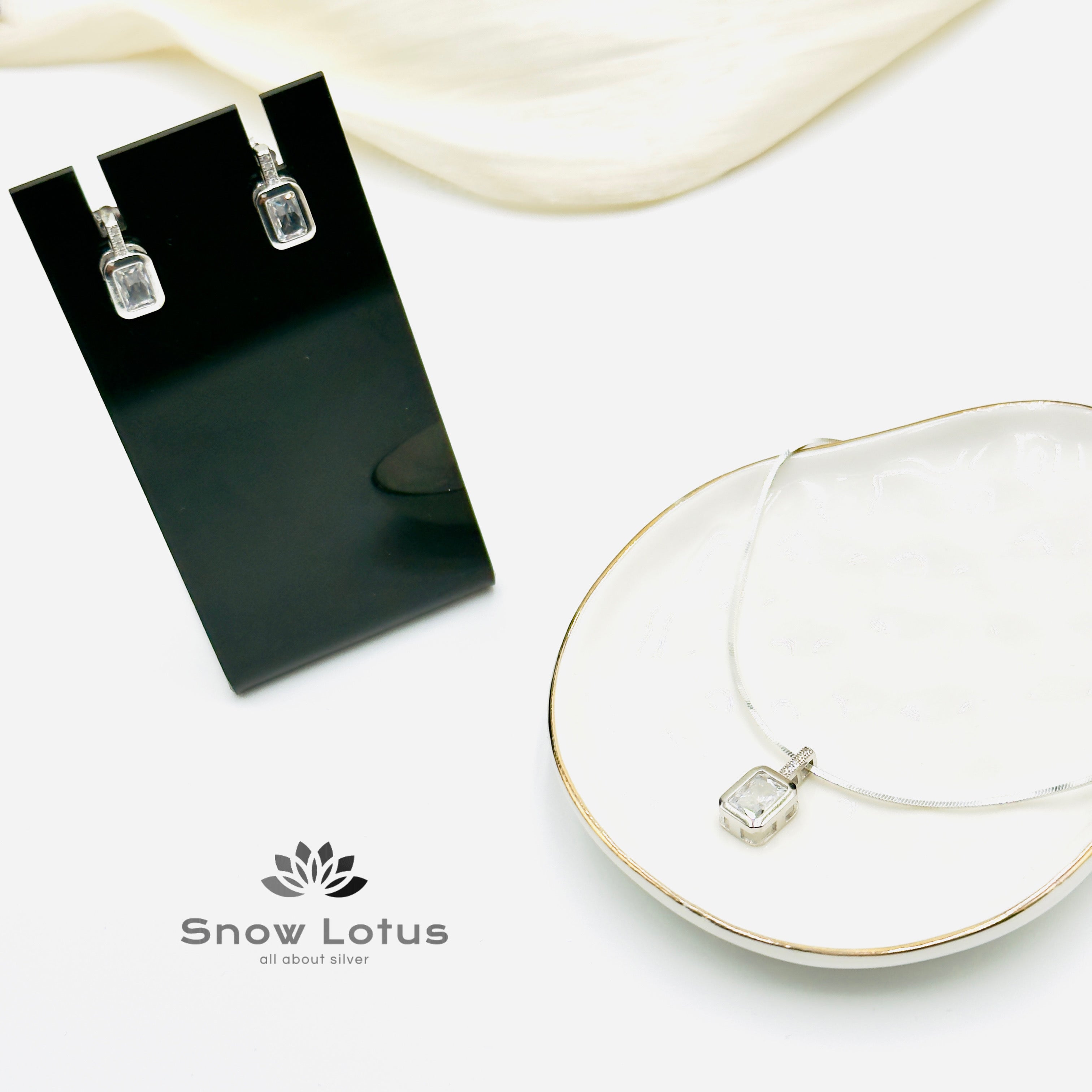 Rectangular Pendant Set