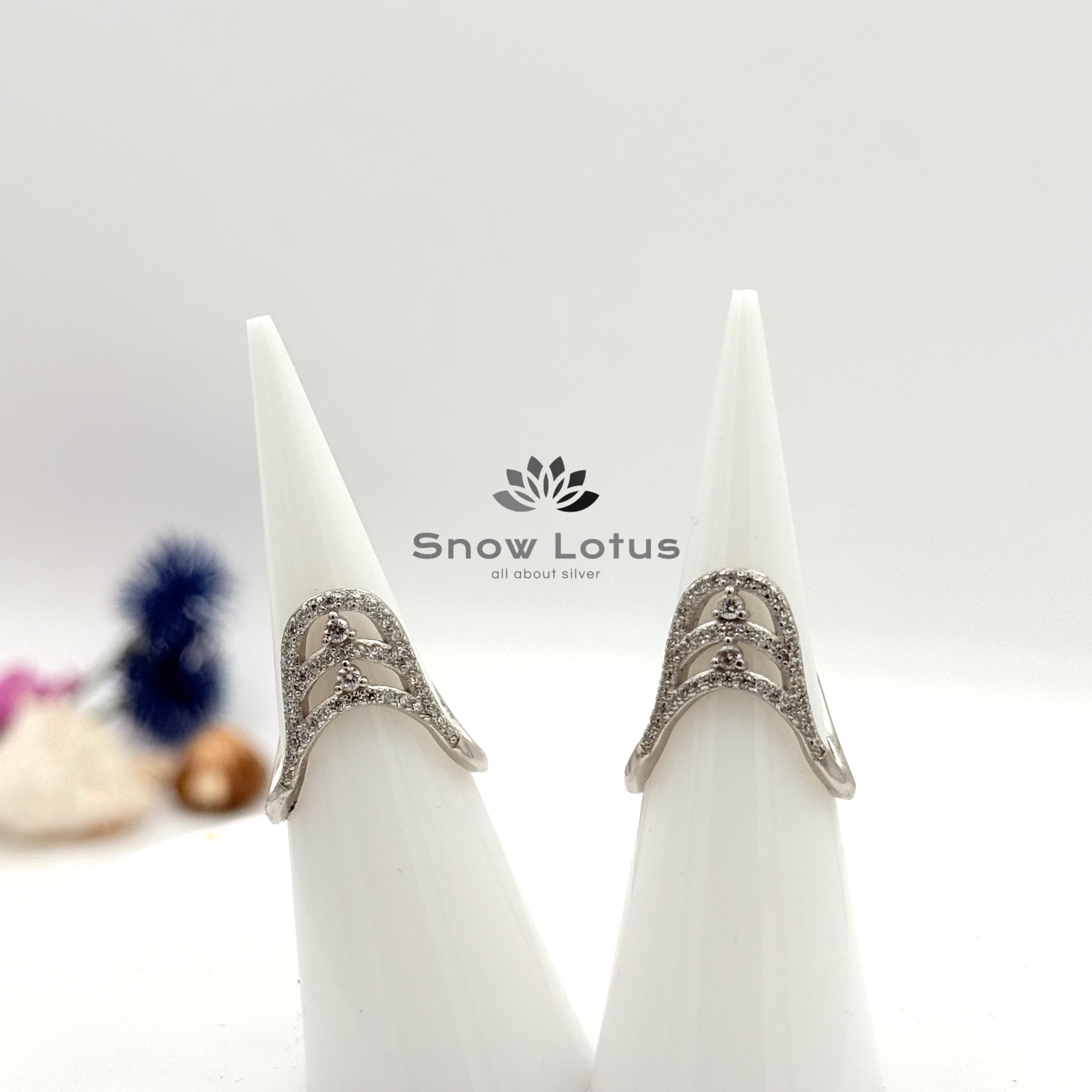Vanki Toerings Come Finger Ring M1