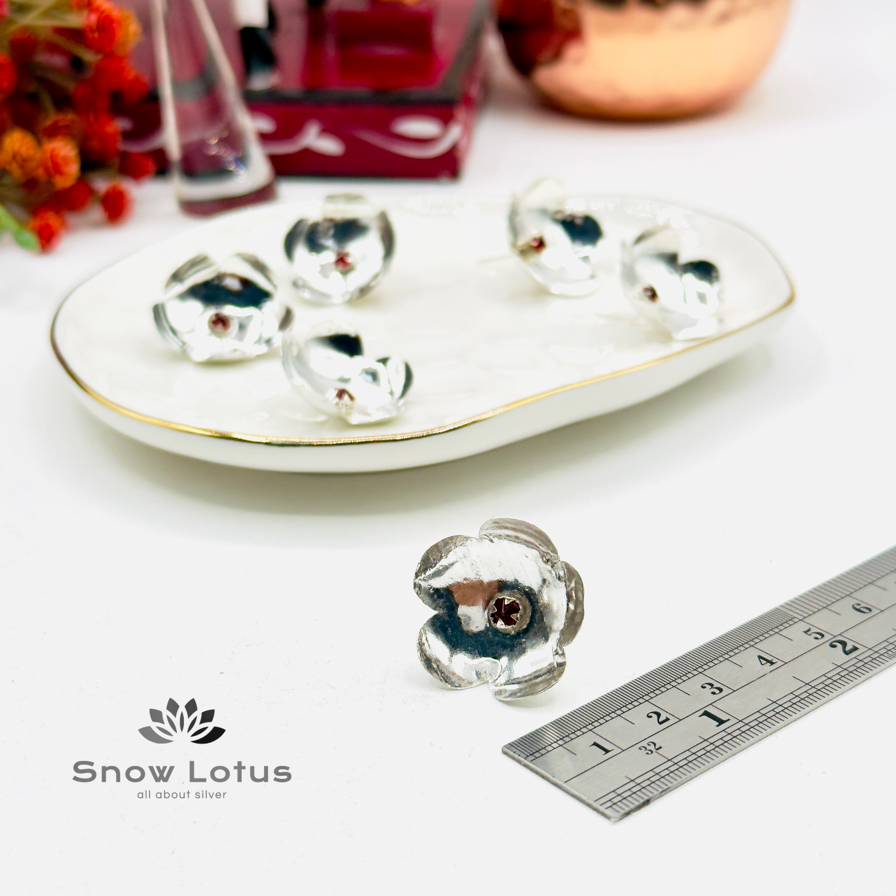 108 Silver Flowers with Red Stone