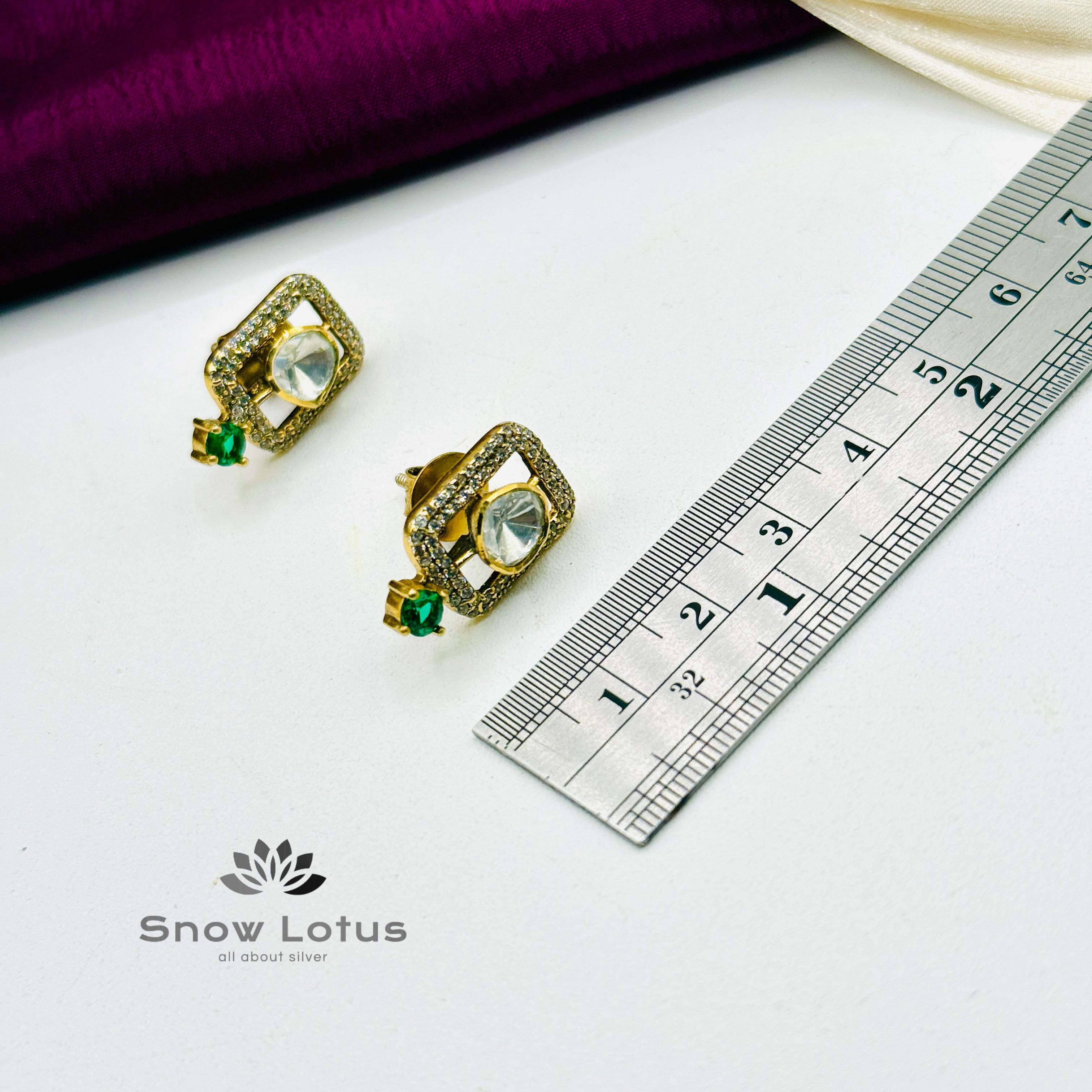 Graceful Green Moissanite Choker With Earrings