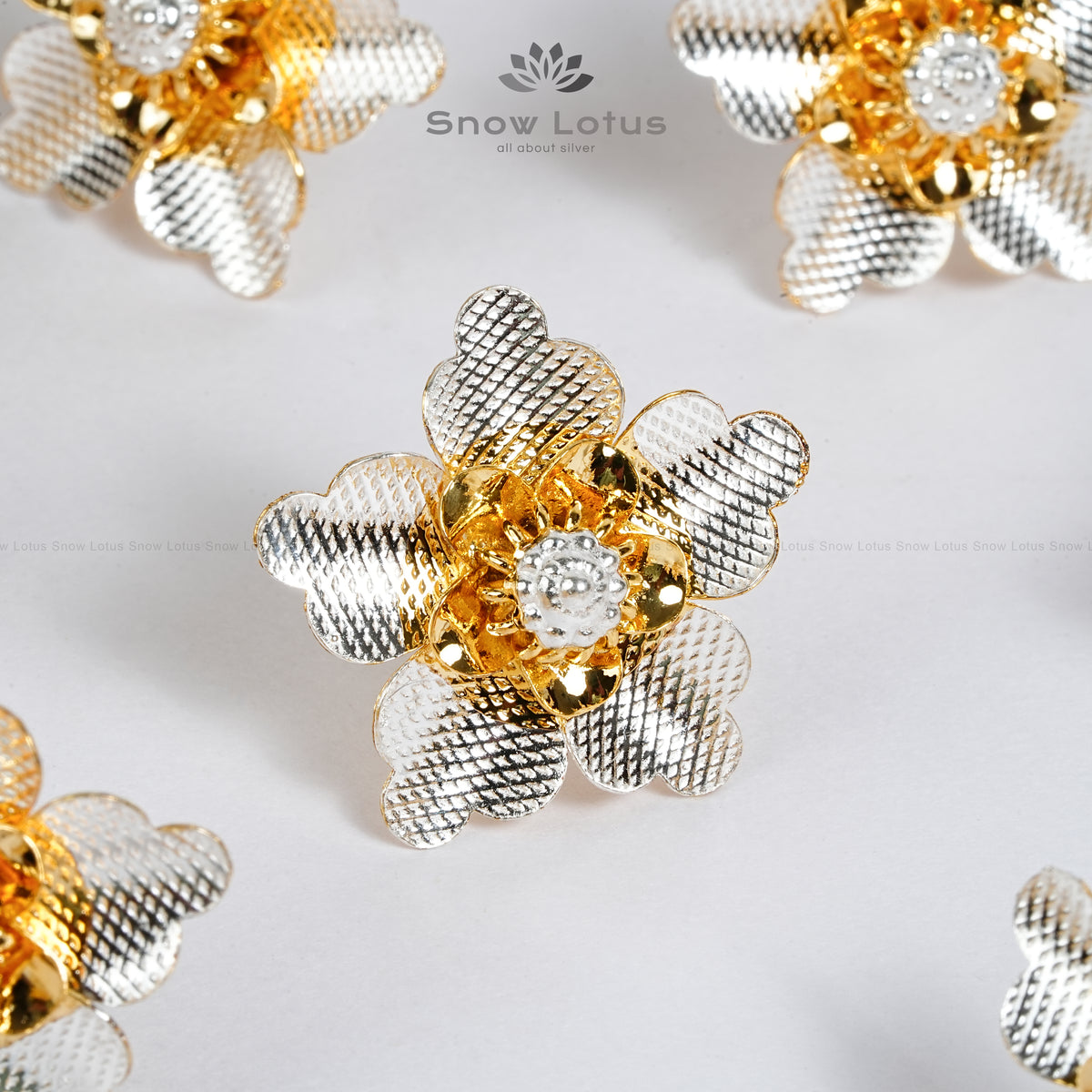 Gold Polish Flowers M2