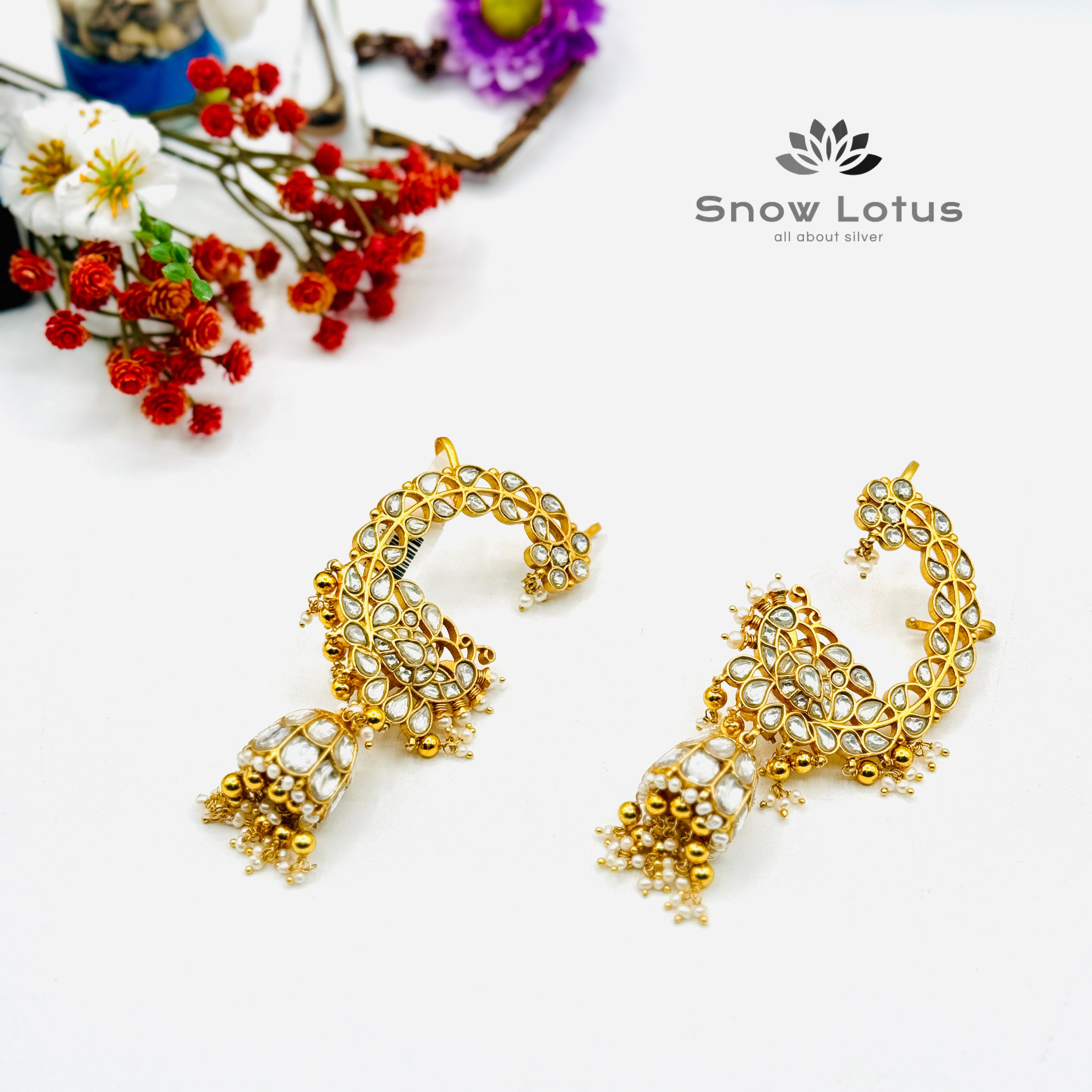 Grand earcuff jhumki white