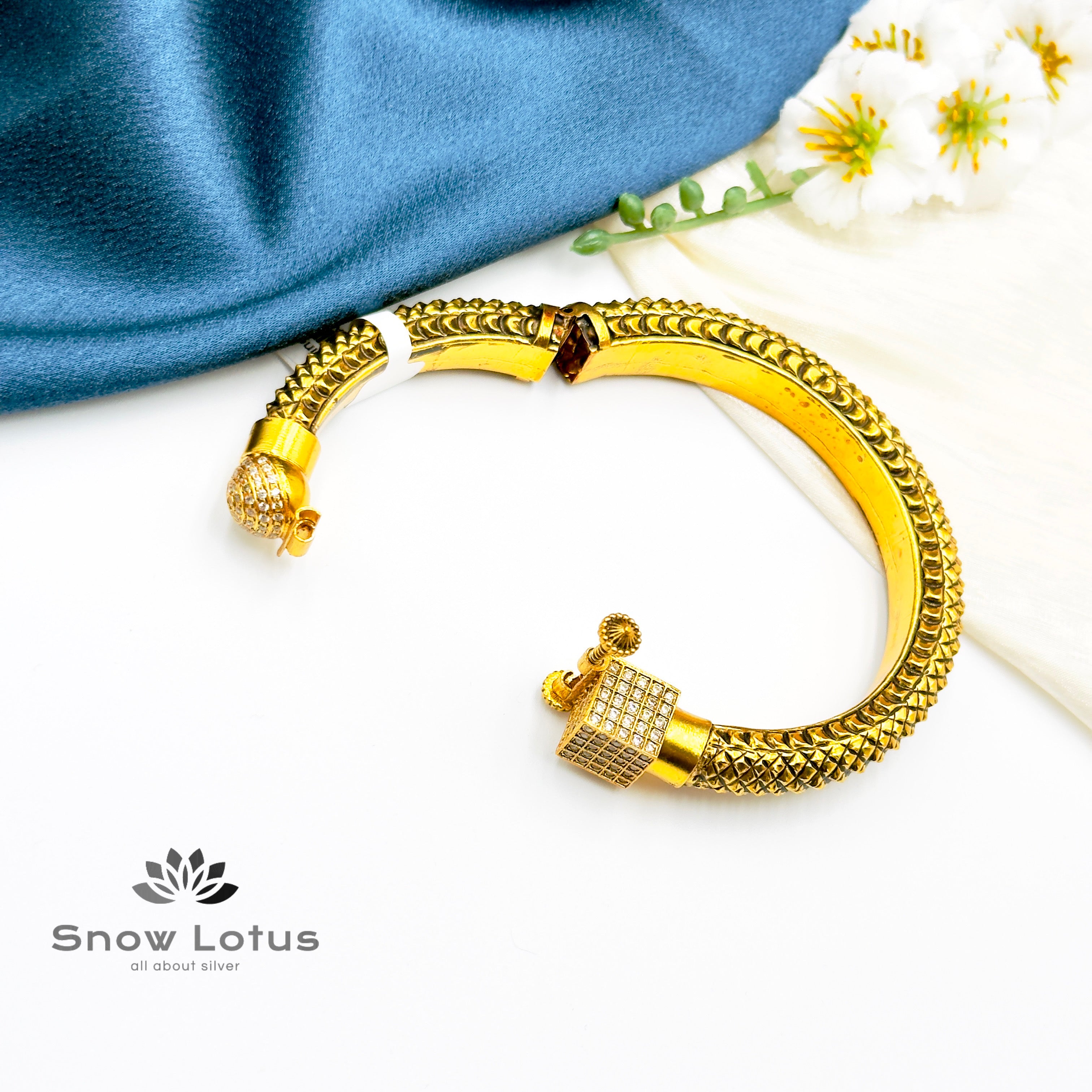 Enchanted Single Screw Kada
