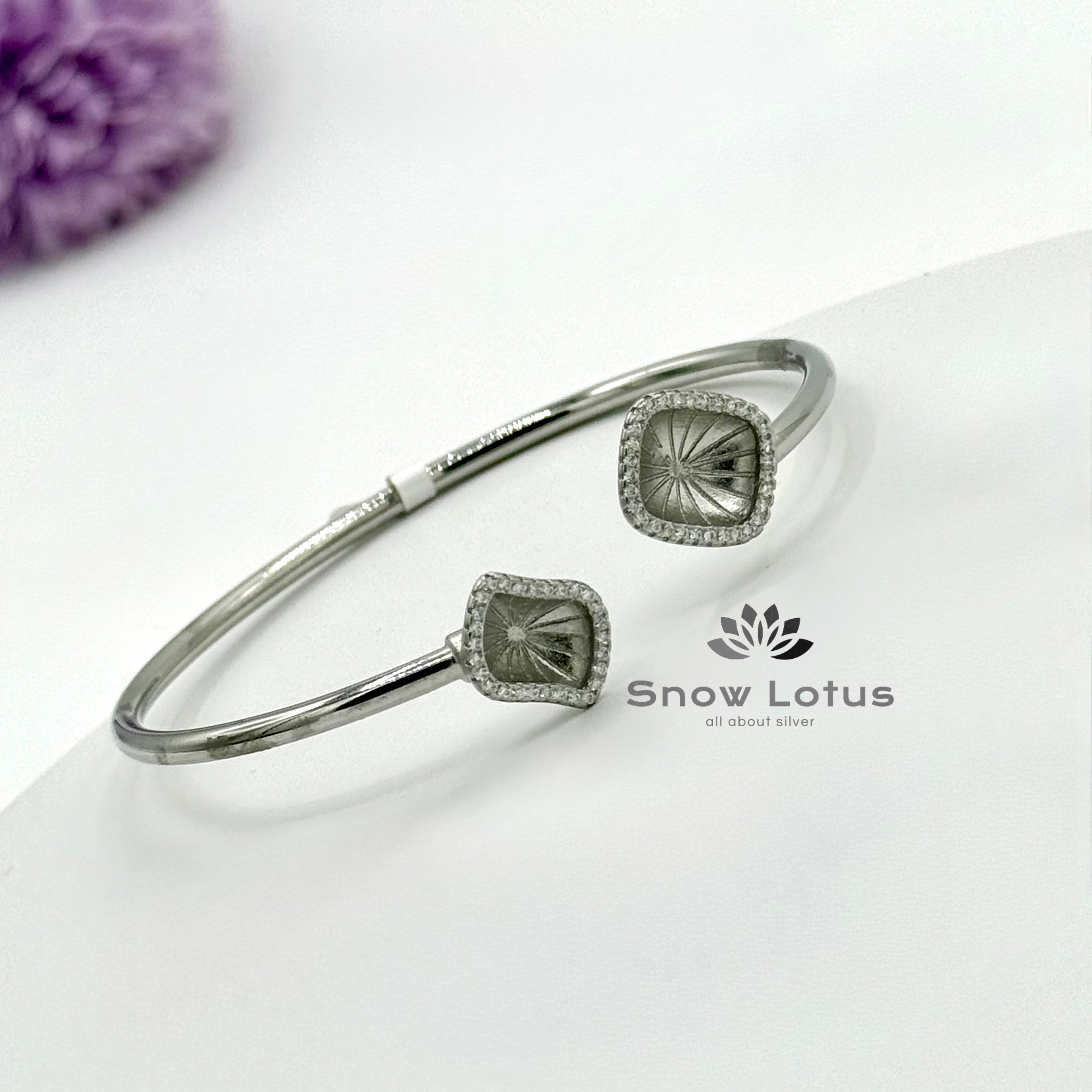 One of a kind Kada
