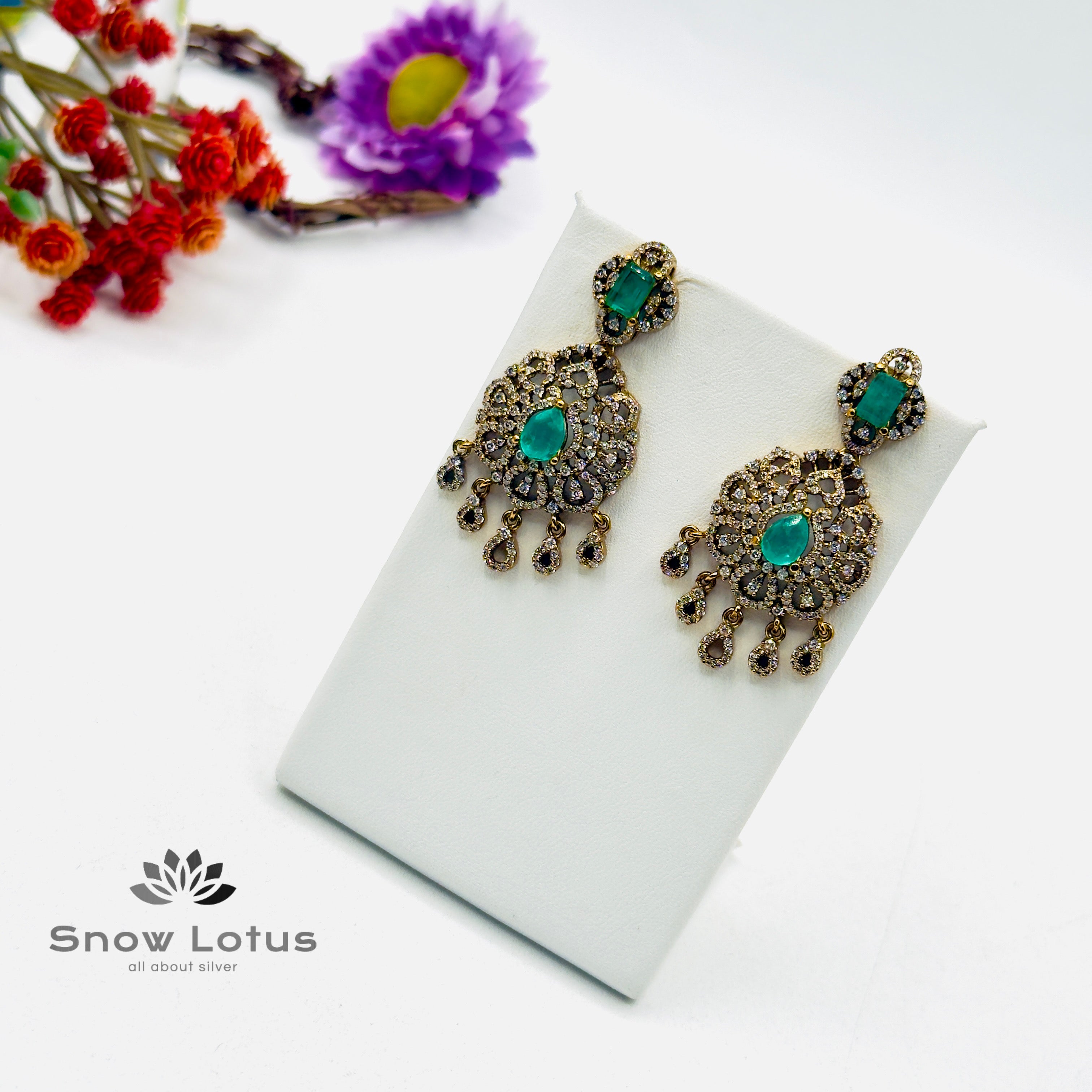 Fetching Zircons Chandbali